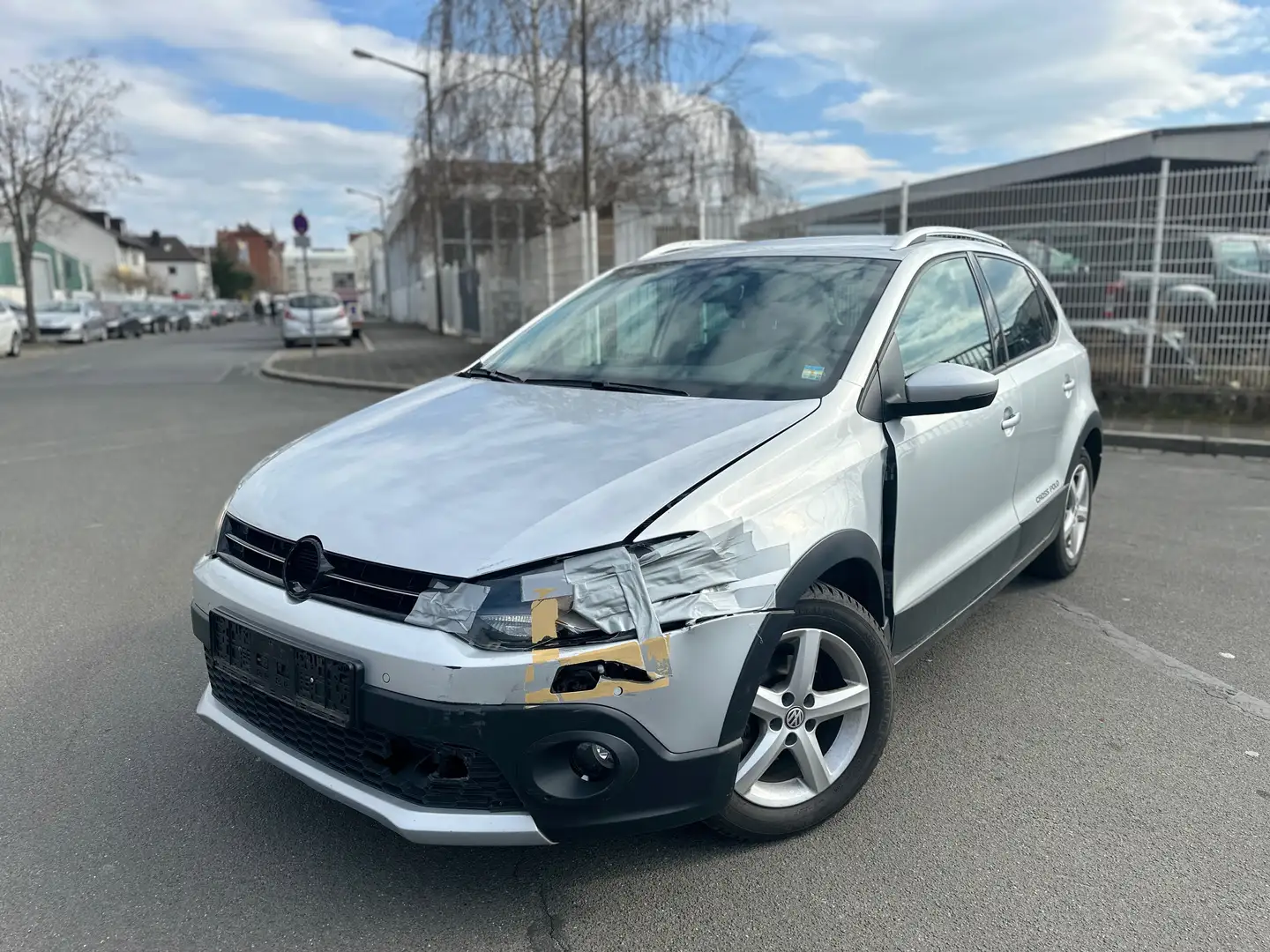 Volkswagen Polo CrossPolo BMT/Start-Stopp*PDC*SZH*LM*Unfall Grau - 1