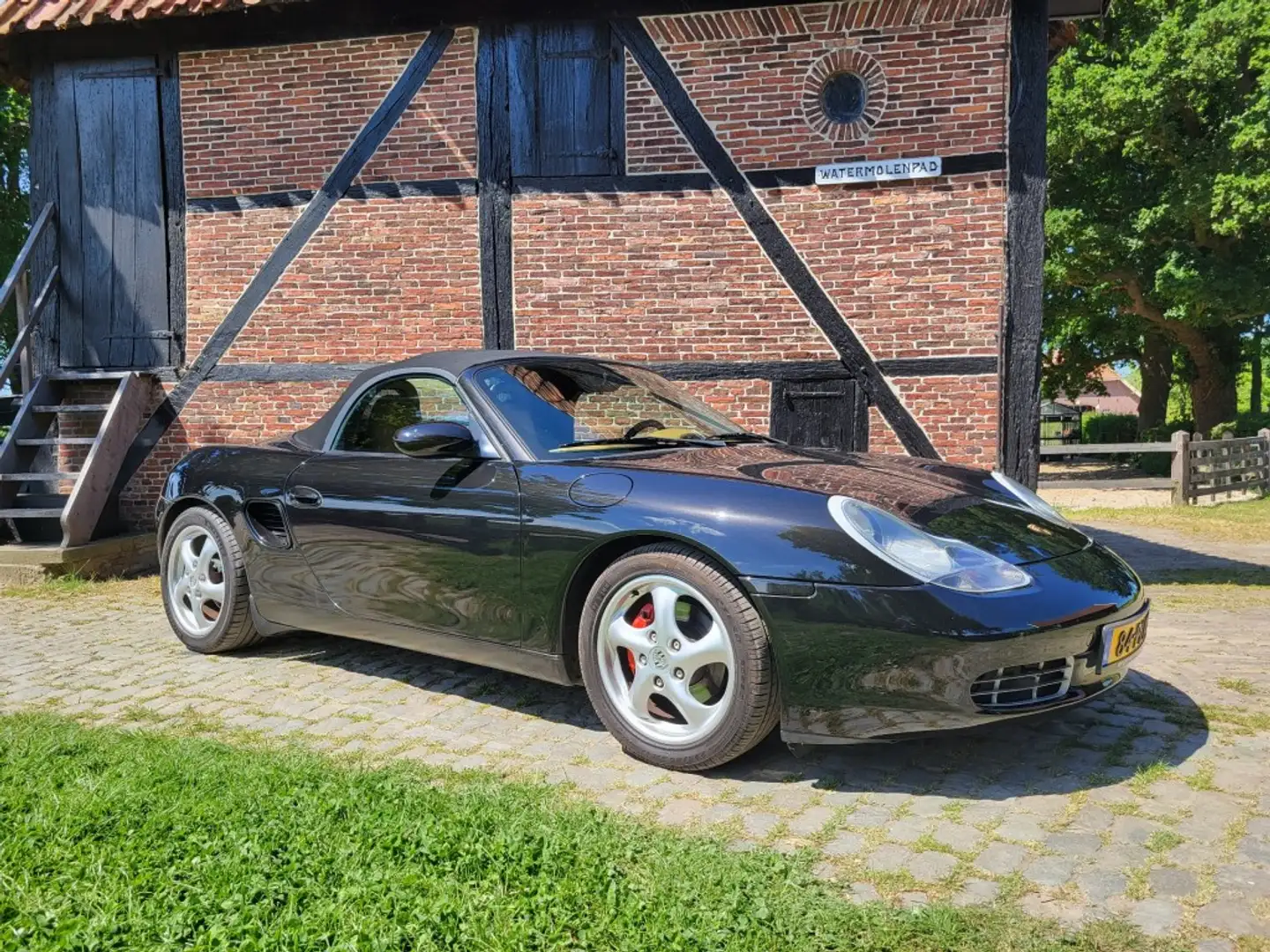 Porsche Boxster 2.7 met garantie. 8 x Boxster op voorraad Schwarz - 1