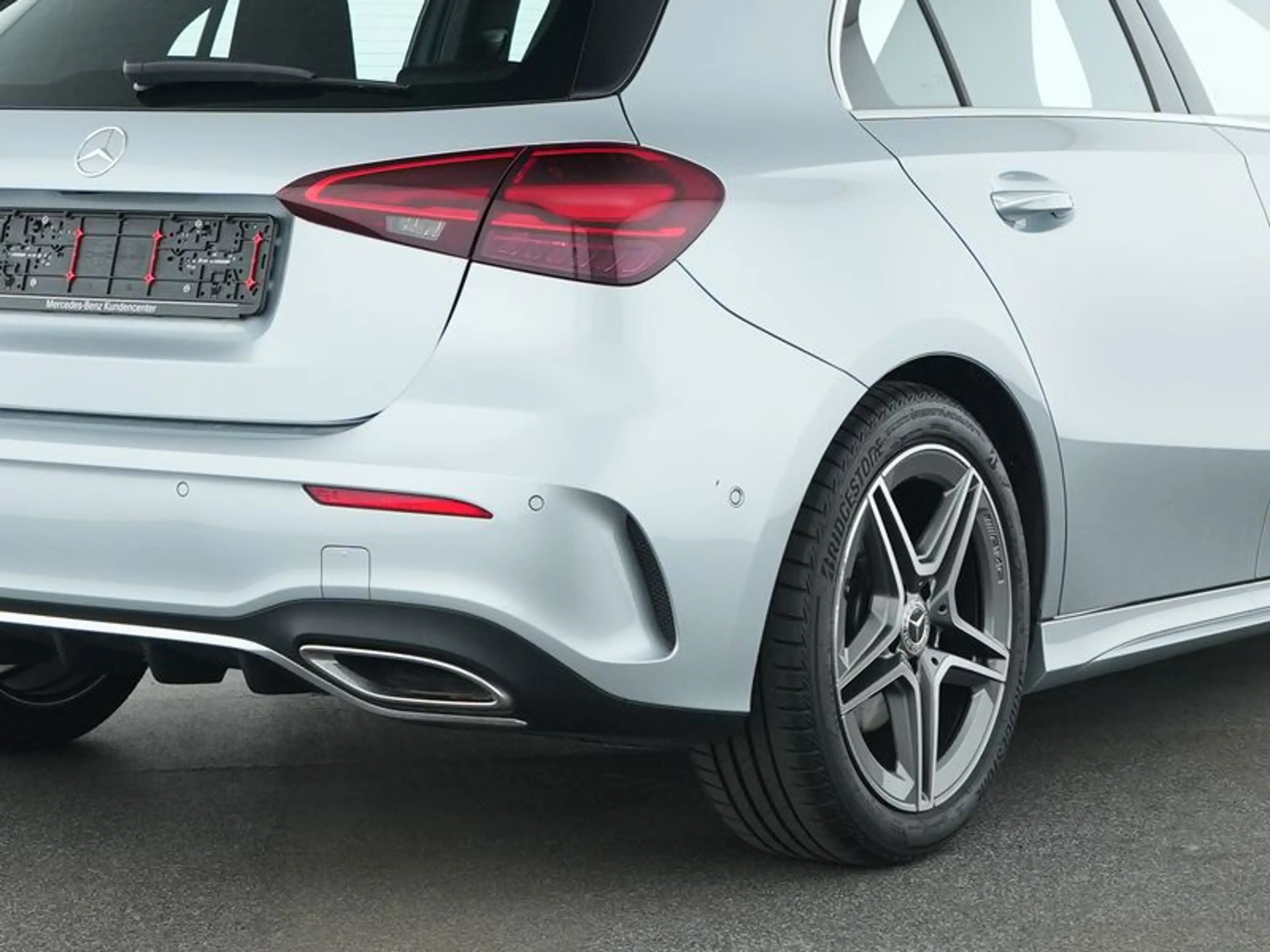 Mercedes-Benz A 220 d AMG-Sport/LED/Cam/Stdhz/Keyl/Ambiente/18 — photo 5
