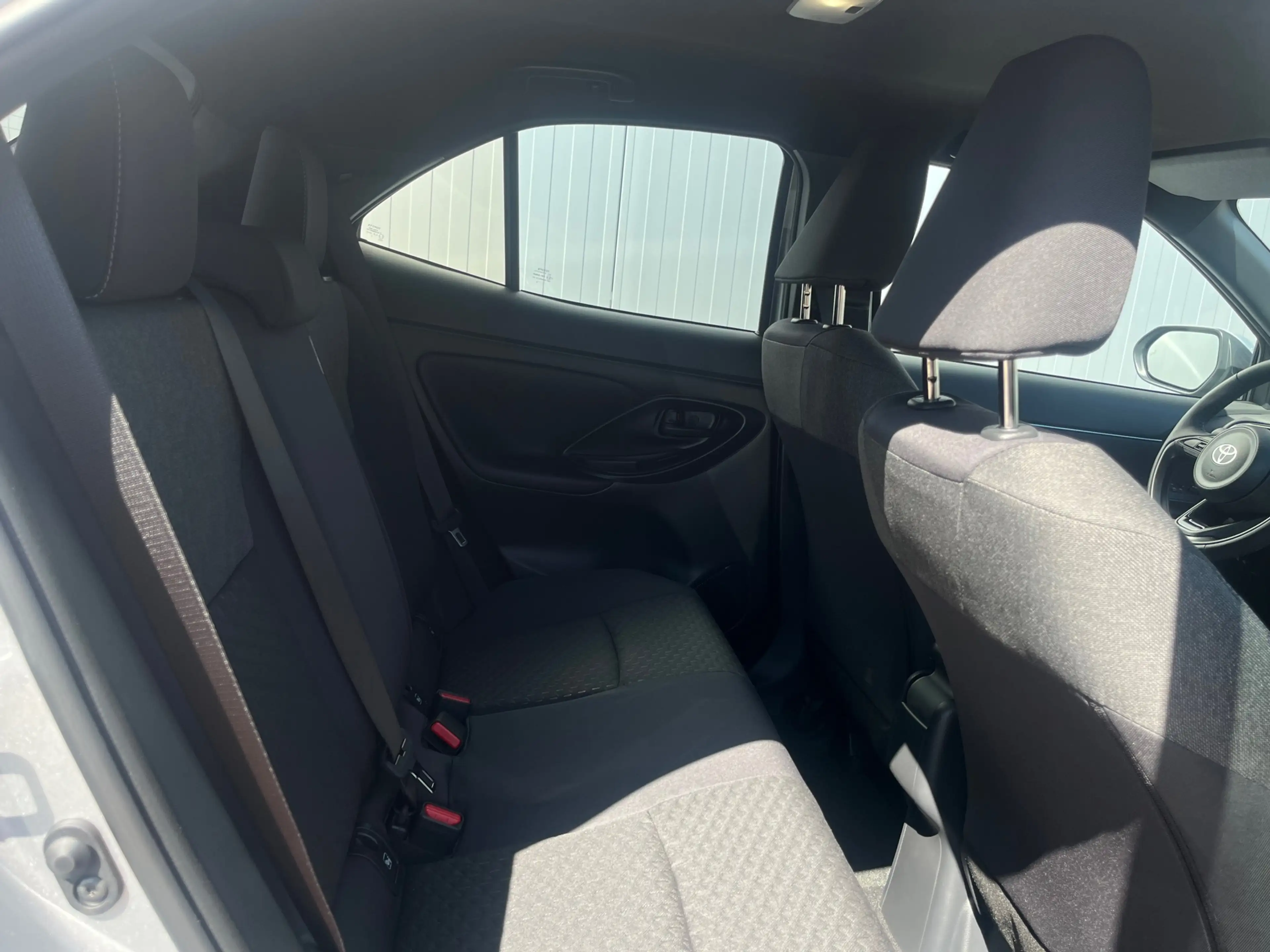 Toyota Yaris Cross 1.5 Hybrid 130 Dynamic | Trekhaak | Adaptive | LED — photo 46