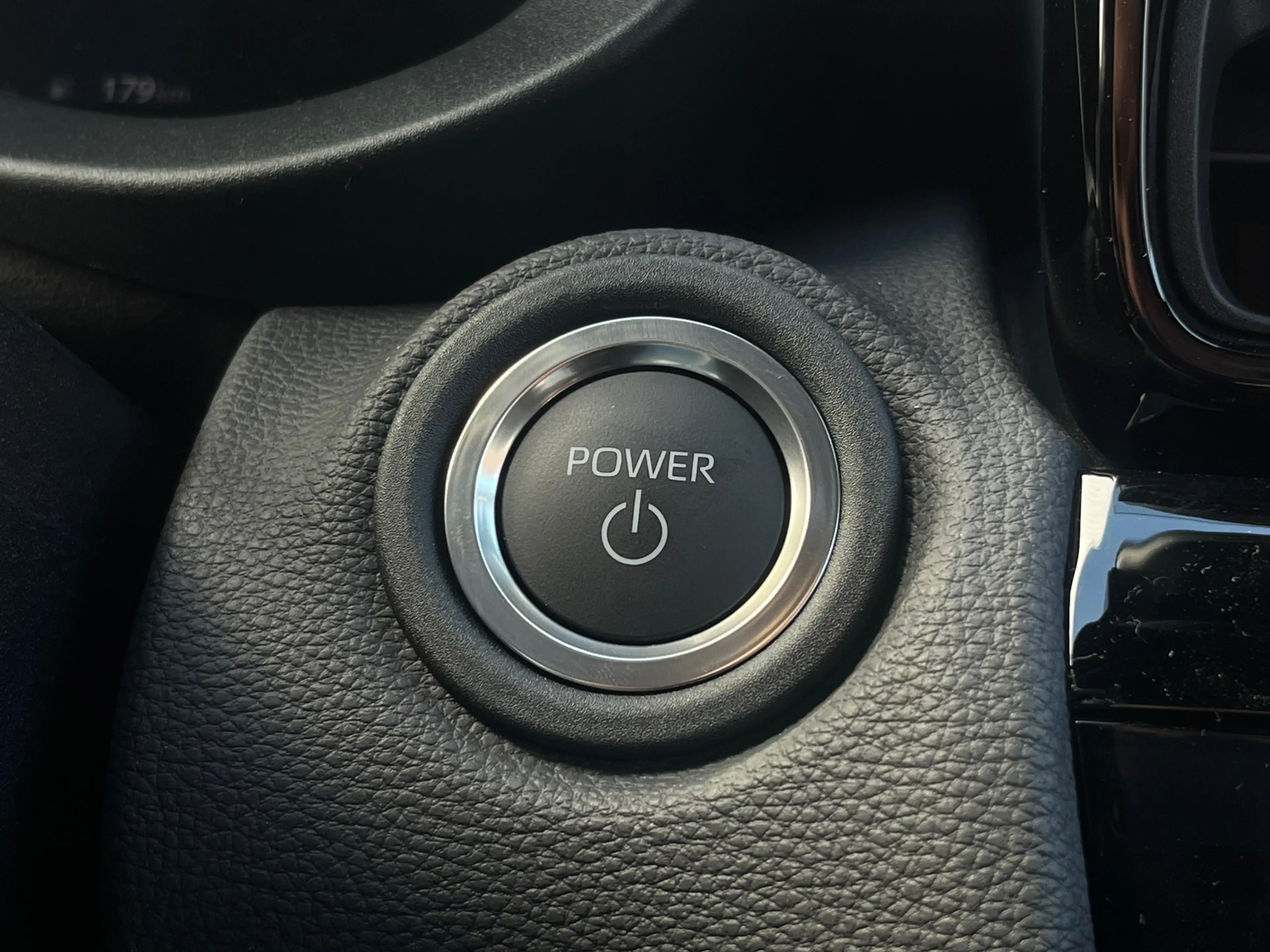 Toyota Yaris Cross 1.5 Hybrid 130 Dynamic | Trekhaak | Adaptive | LED — photo 18