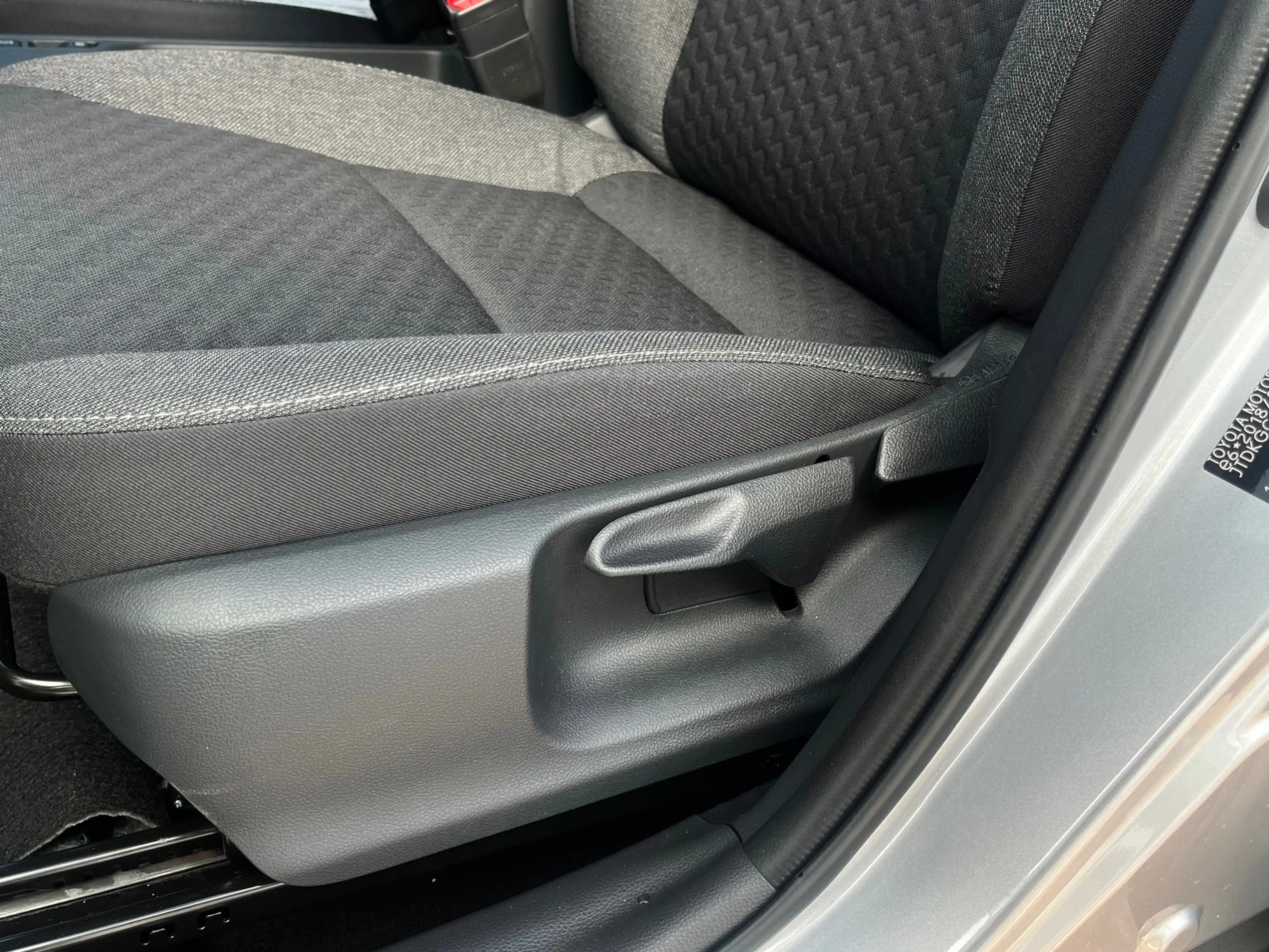 Toyota Yaris Cross 1.5 Hybrid 130 Dynamic | Trekhaak | Adaptive | LED — photo 29