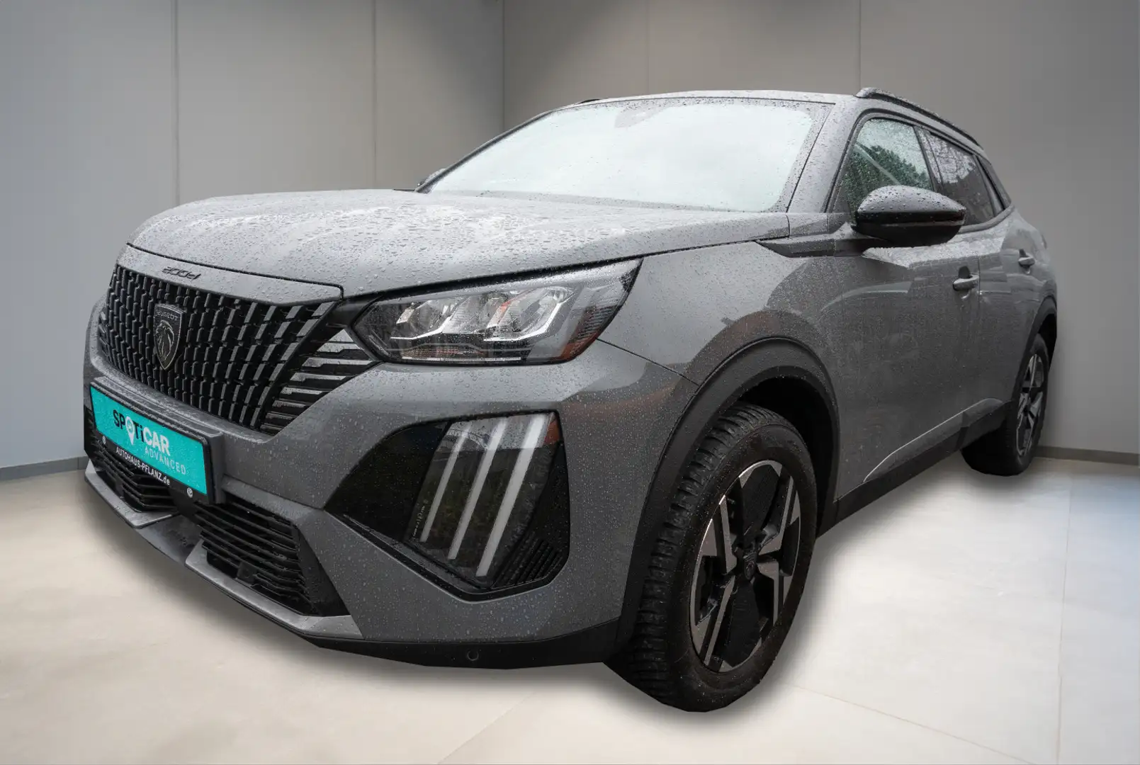 Peugeot 2008 Allure 1.2 PureTech 130 EAT8 *AHK*SHZ*CARPLAY*KLIMA* Gris - 1