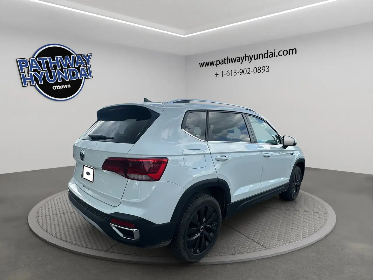 Volkswagen Taos снимка Volkswagen Taos