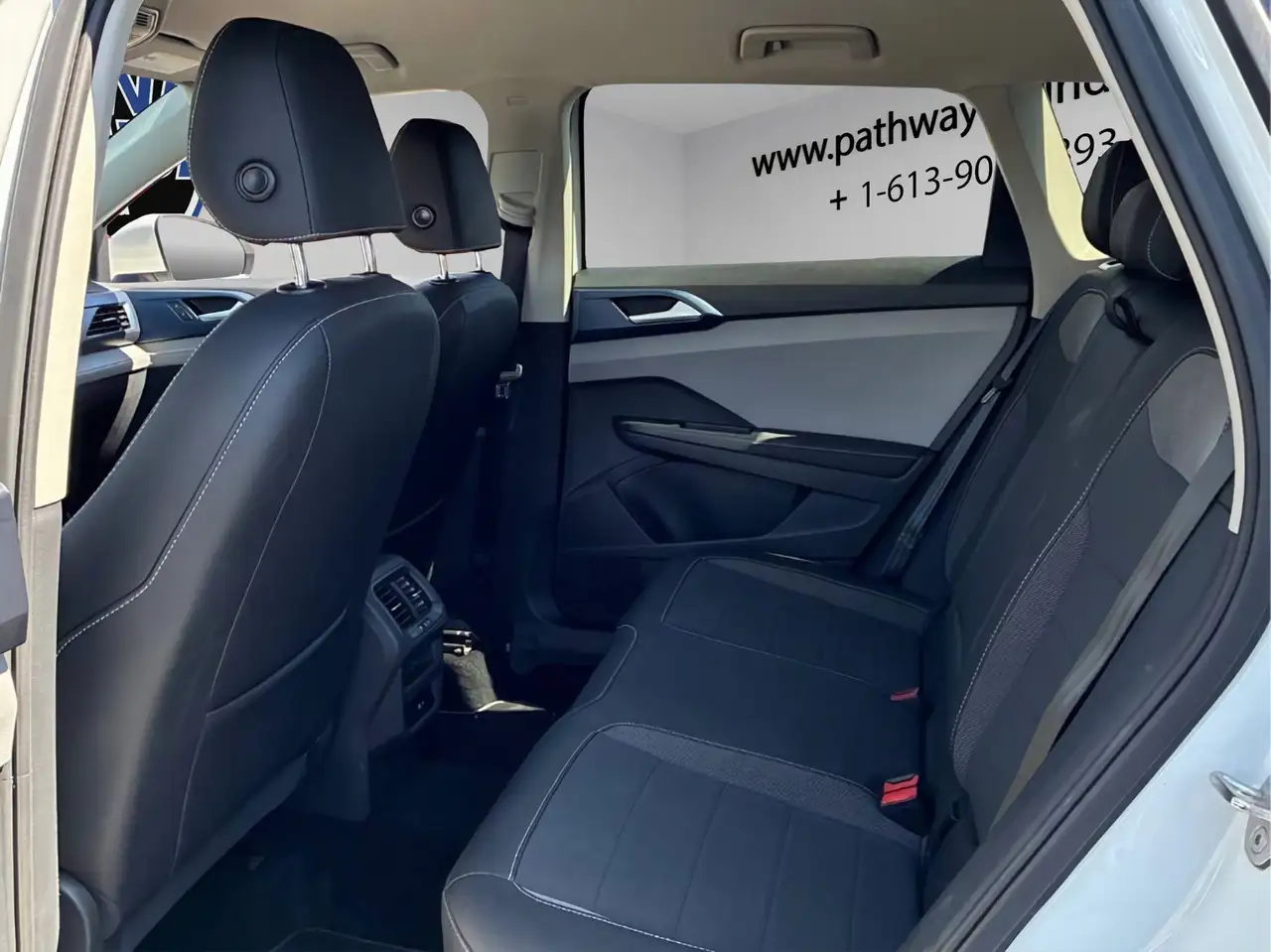 Volkswagen Taos снимка Volkswagen Taos