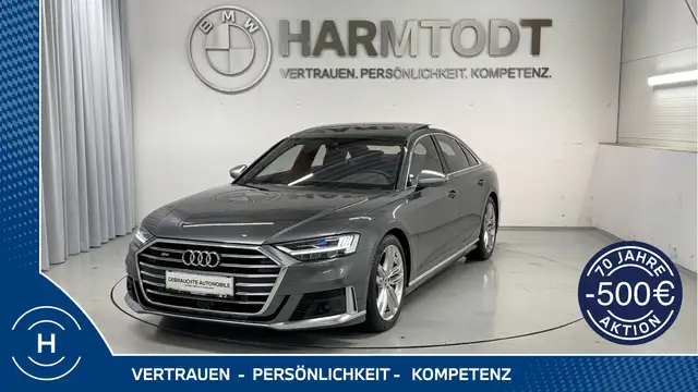 Audi S8 TFSI quattro Tiptronic