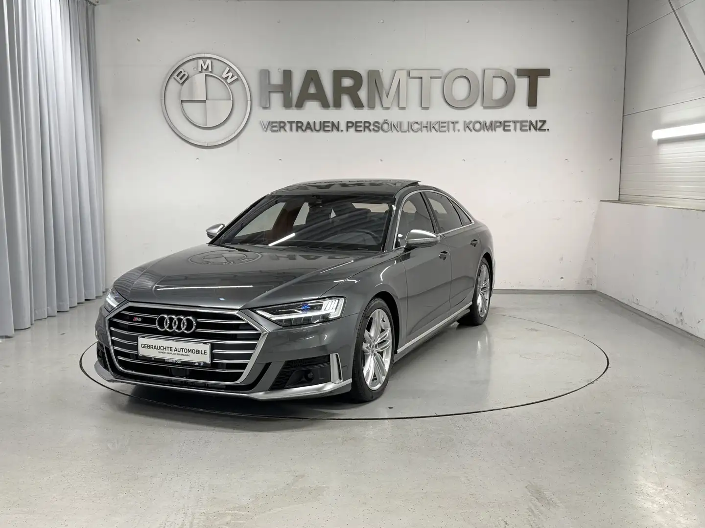 Audi S8 TFSI quattro Tiptronic Grau - 2