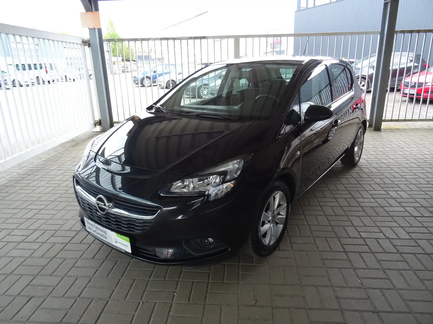 Opel Corsa Drive Negro - 1