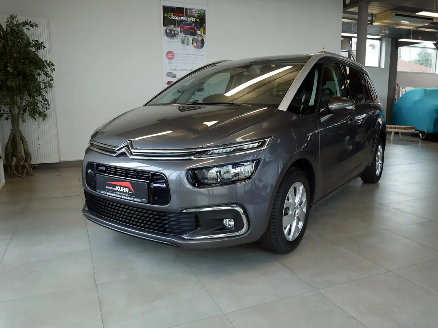 Citroen Grand C4 Picasso PureTech 130 Selection SHZ Сірий - 1