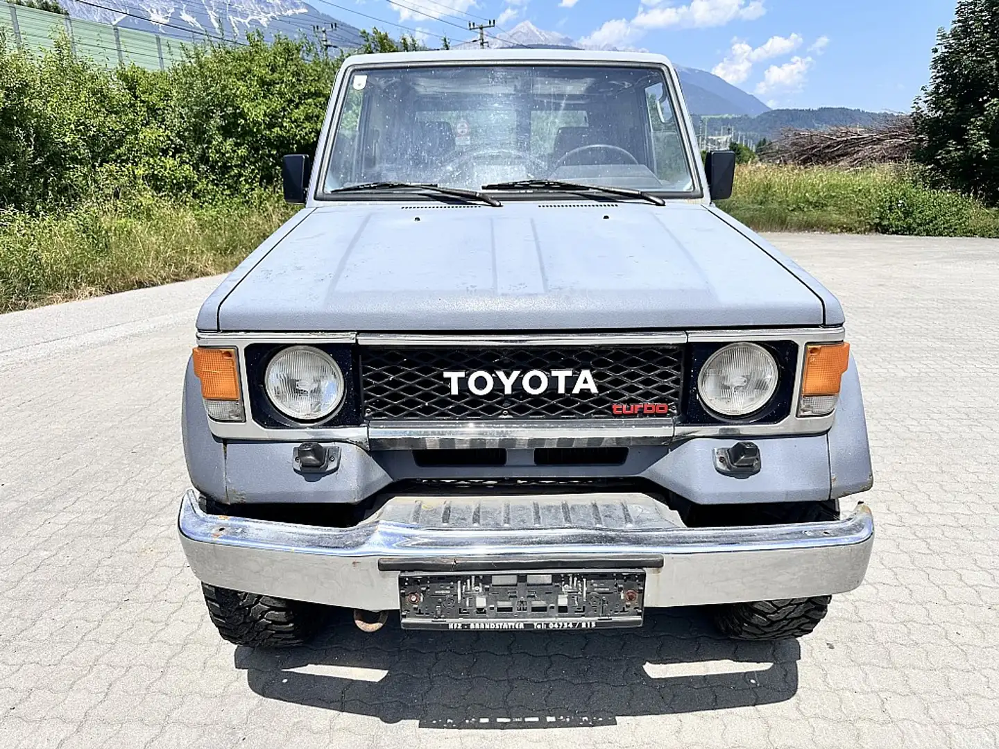 Toyota Land Cruiser Landcruiser Serie 70/LJ70 Grau - 2