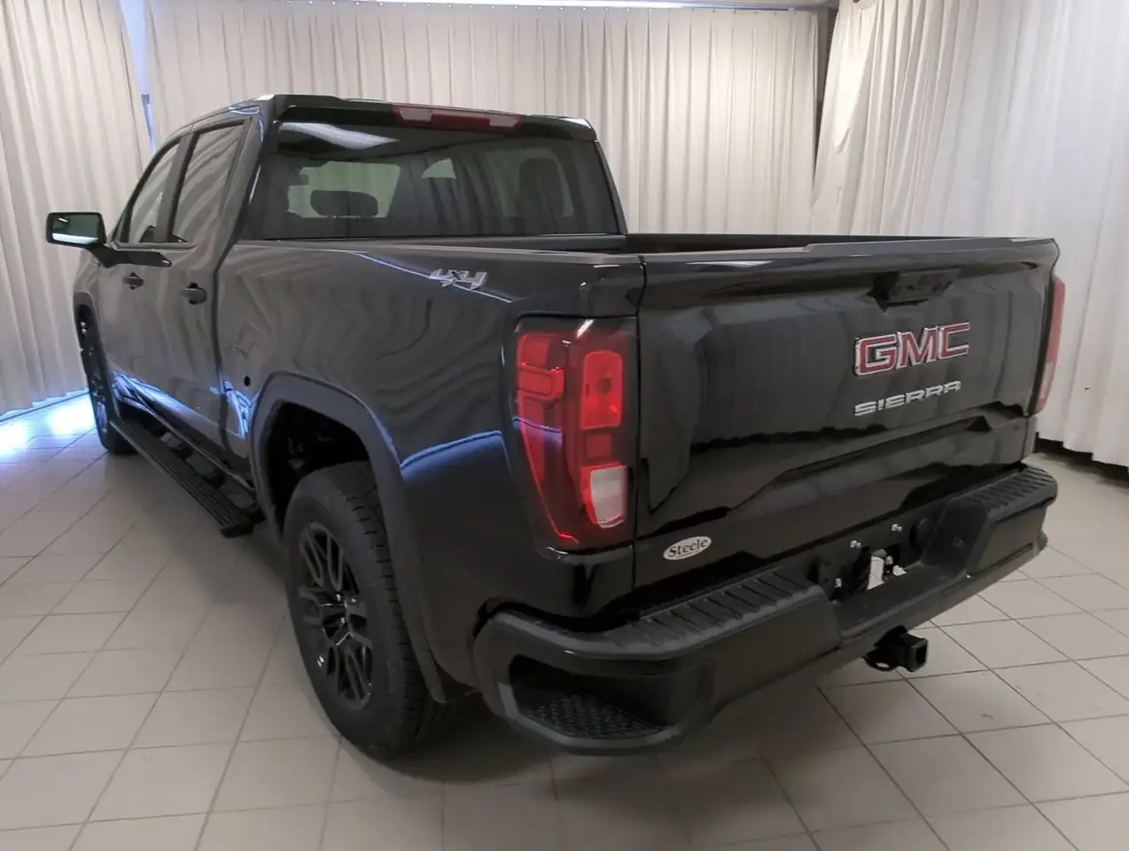 GMC Sierra 1500 photo GMC Sierra 1500