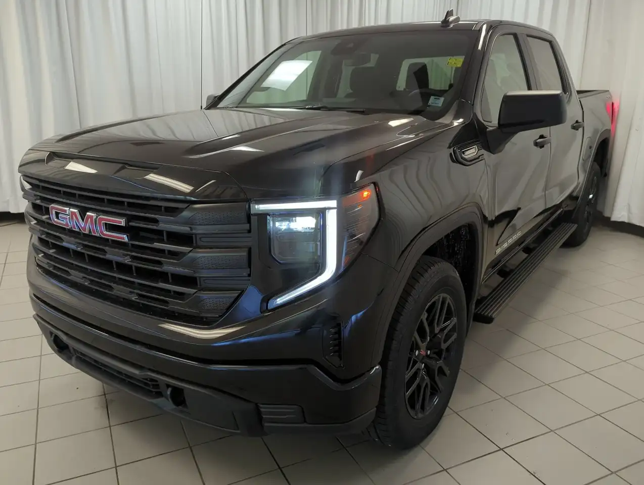 GMC Sierra 1500 photo GMC Sierra 1500
