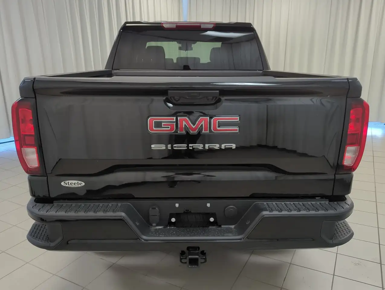 GMC Sierra 1500 photo GMC Sierra 1500