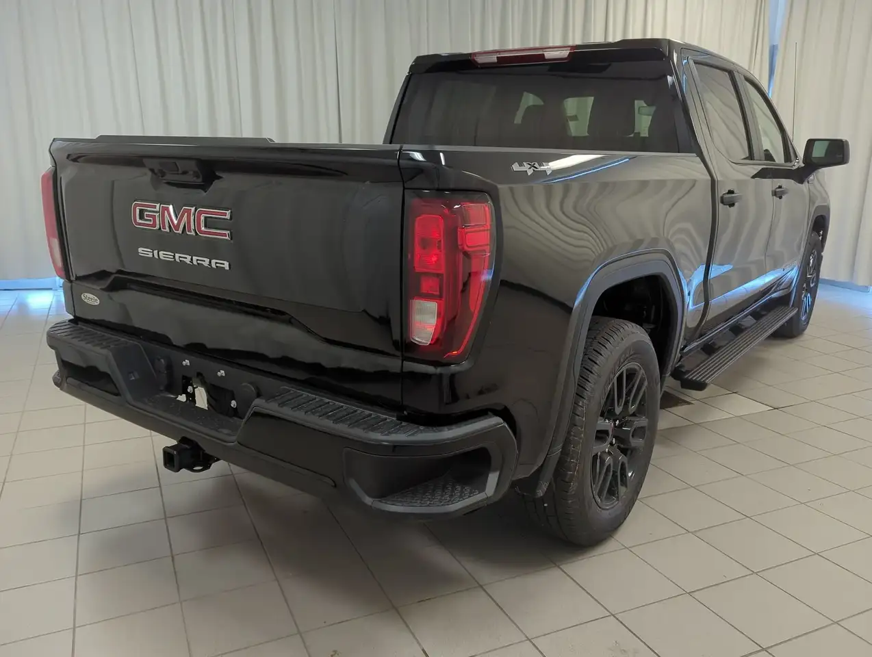 GMC Sierra 1500 photo GMC Sierra 1500