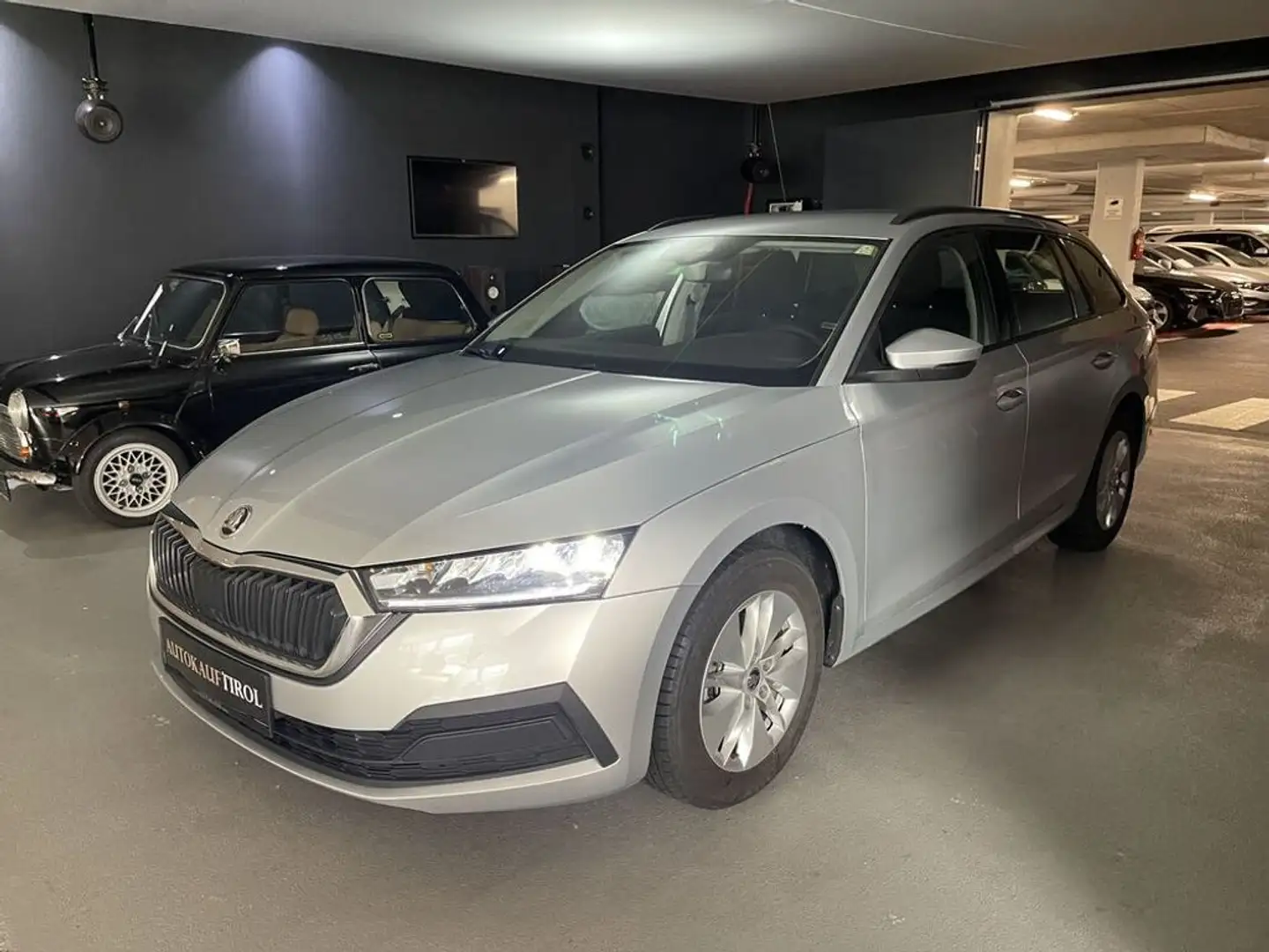 Skoda Octavia Active Argent - 1