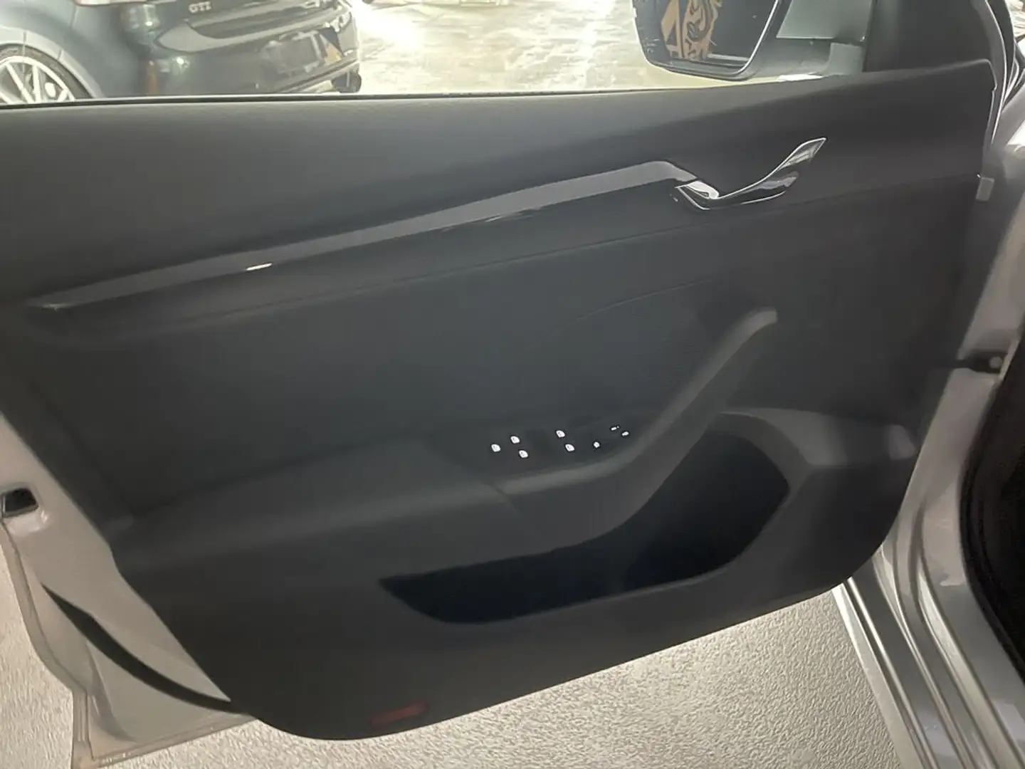 Skoda Octavia Active Zilver - 2