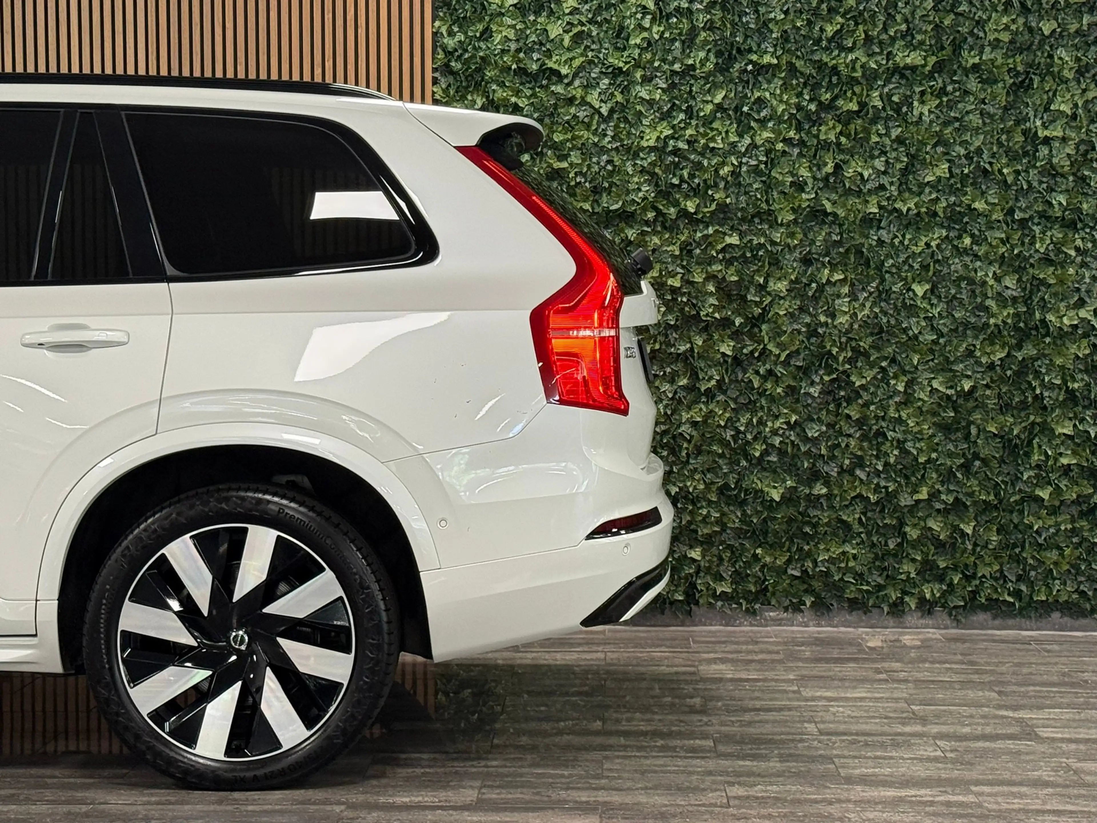 Volvo XC90 T8 AWD Recharge Plus Dark | 360 Camera | Harman Ka — photo 7