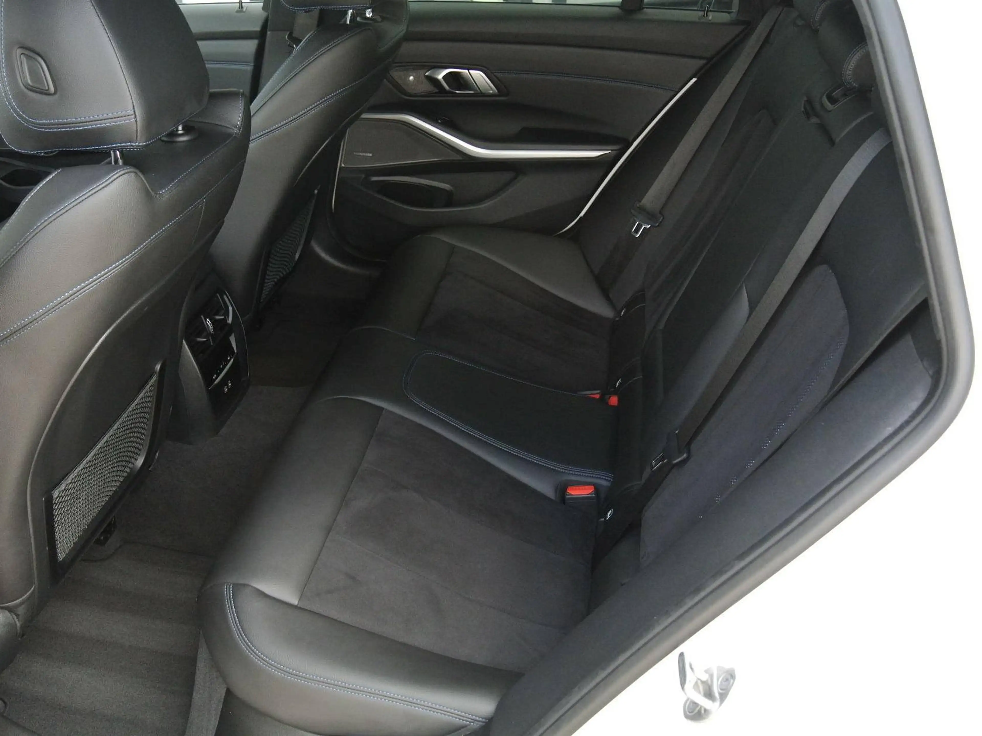 BMW X3 2.0 xdrive 30e Aut. **M Sport ** HUD * virt.CP — photo 8