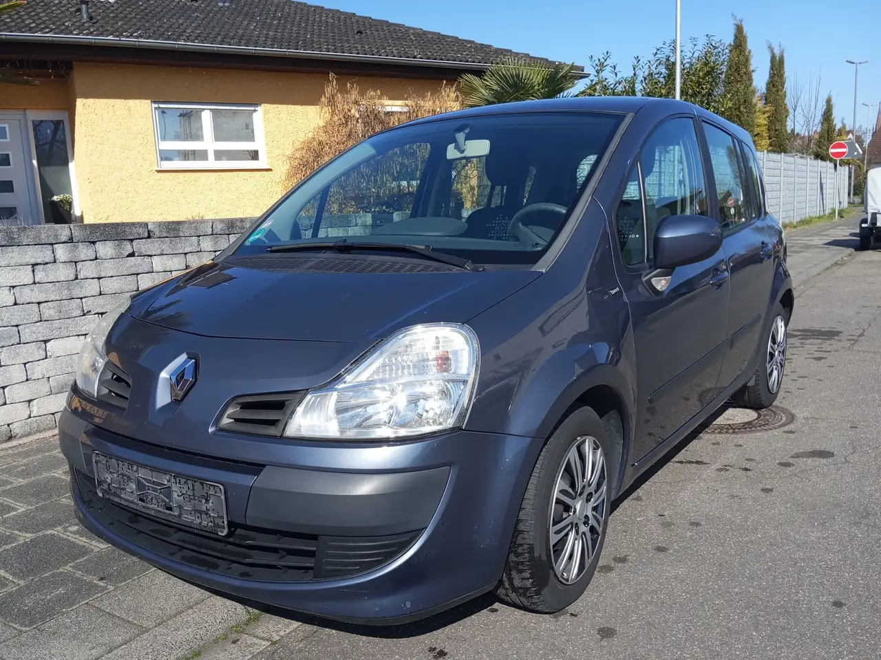 Renault P 1400