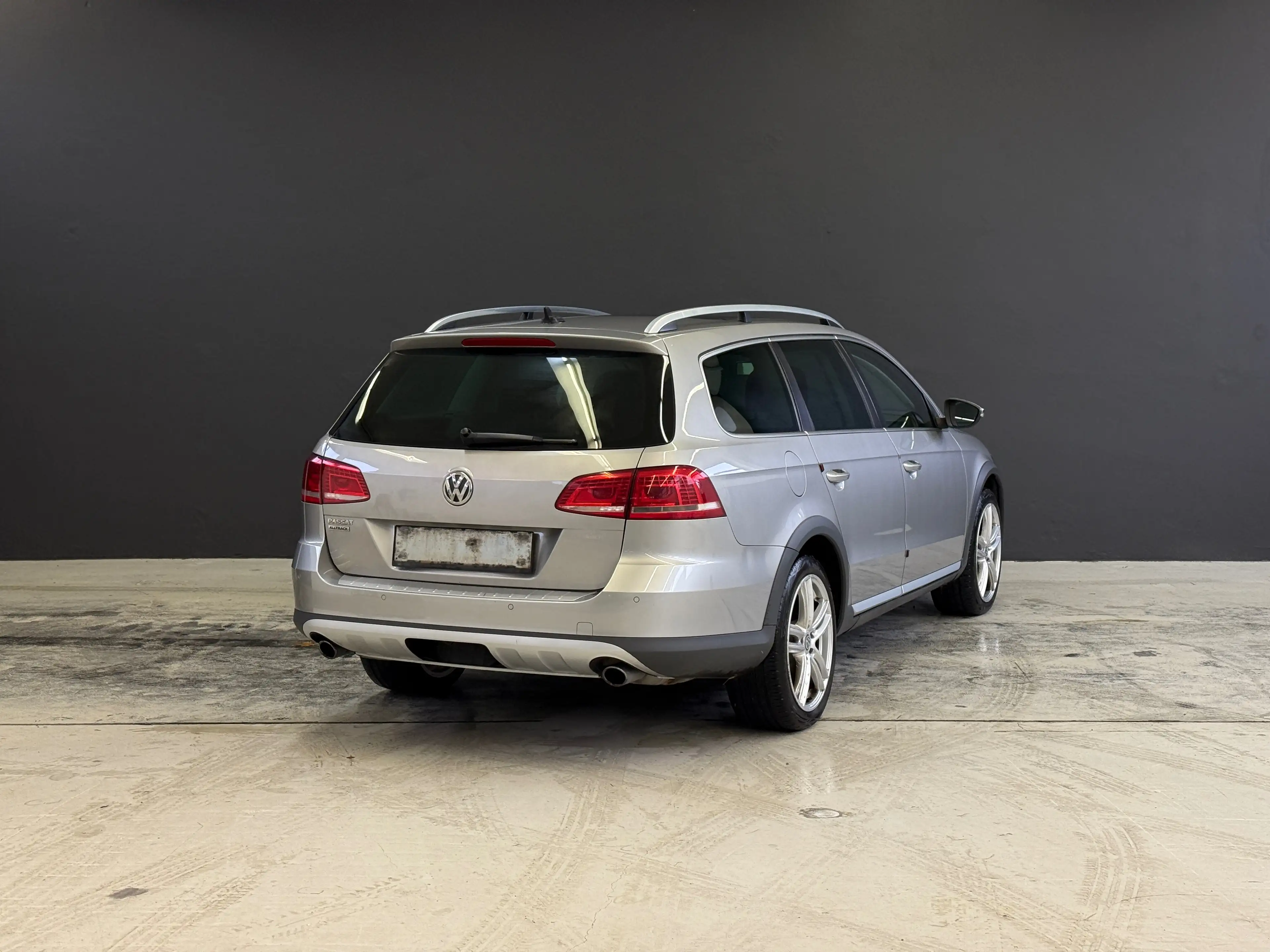 Volkswagen Passat Alltrack *4Motion, Panoramadach, Standheizung* — photo 9