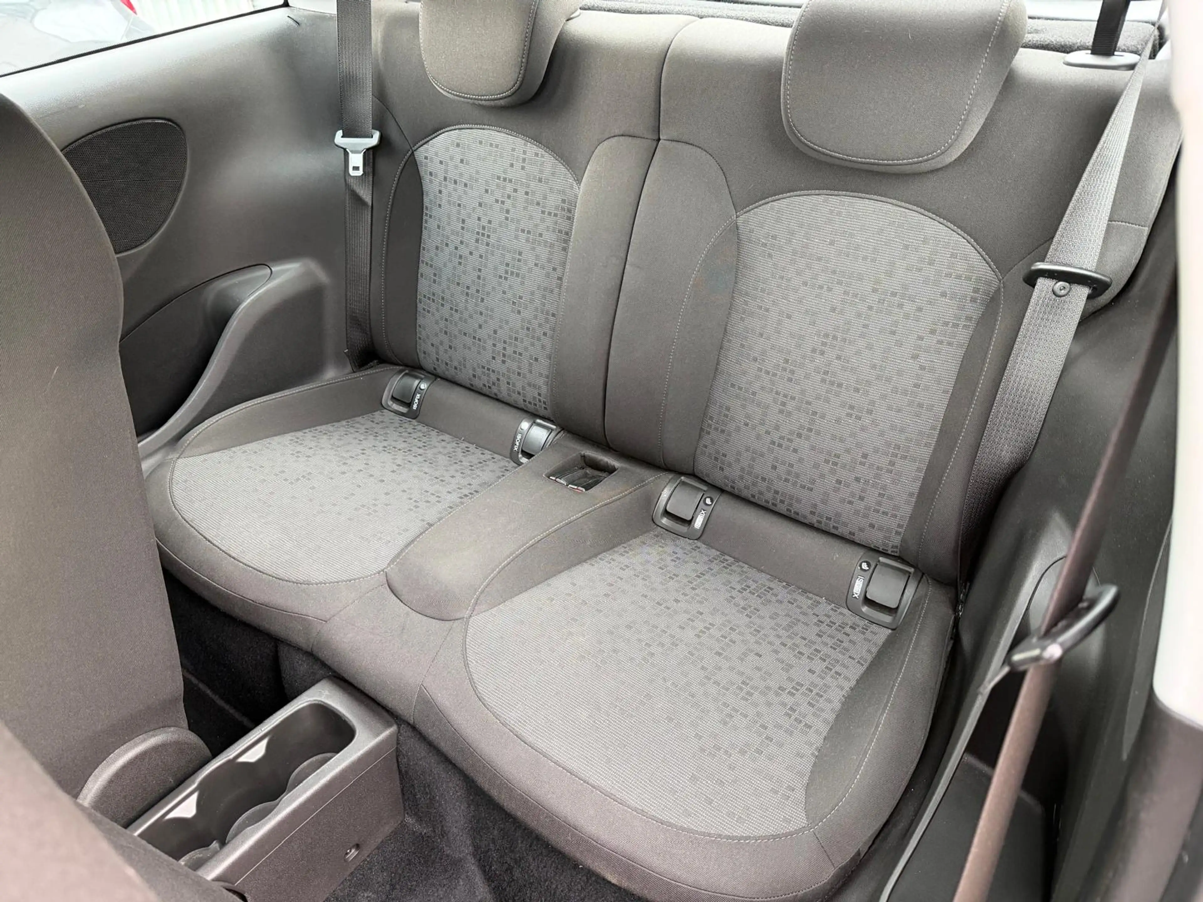 Opel Adam Klima/Tempo/USB/Alufelgen/TÜV neu — photo 10