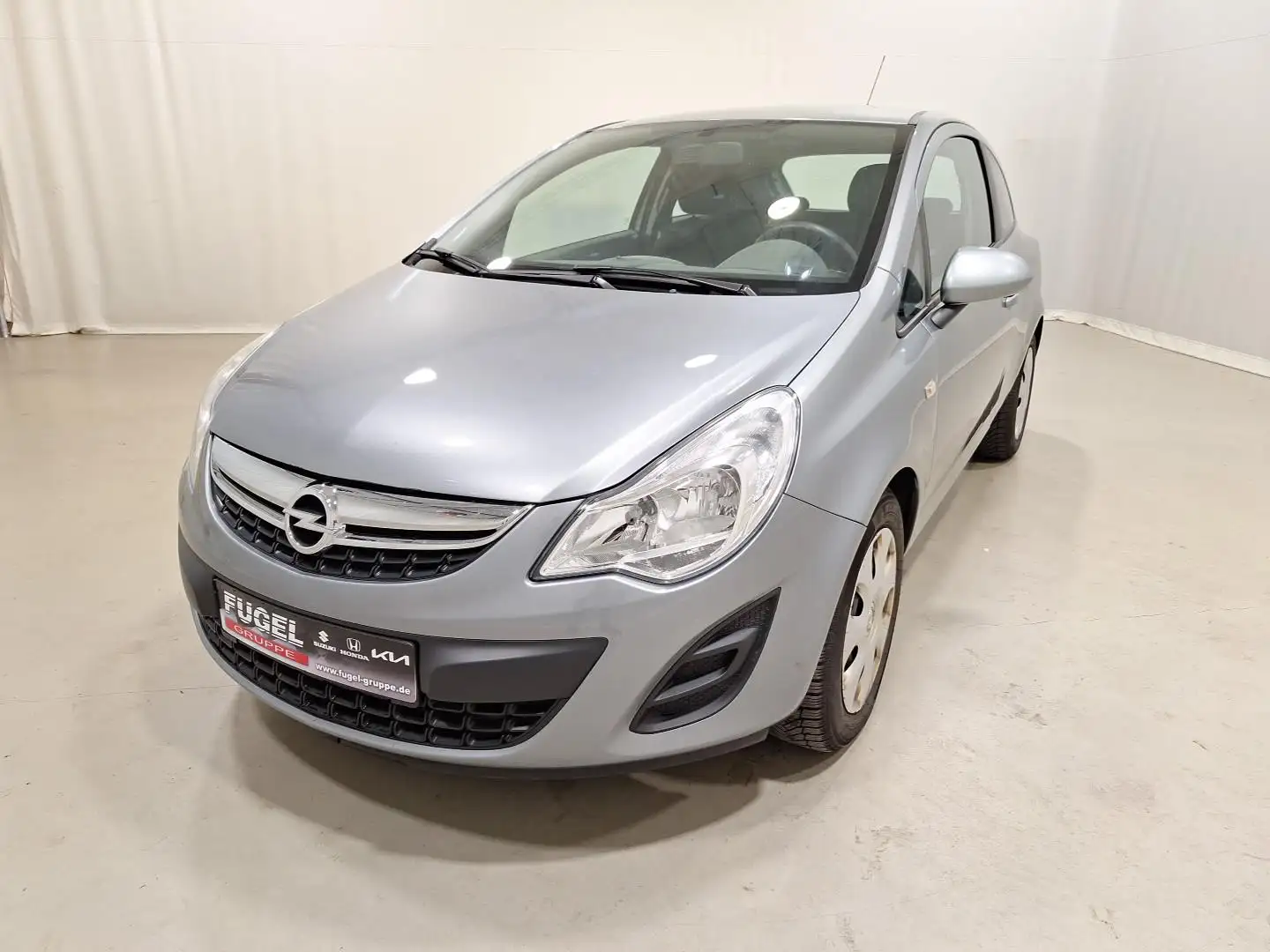 Opel Corsa 1.4 Edition Klima srebrna - 2