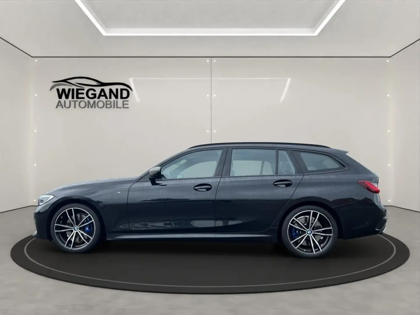 BMW 340 M340d Touring xDrive+INNO+LEDER+MEMORY+AHK+HEAD Schwarz - 2