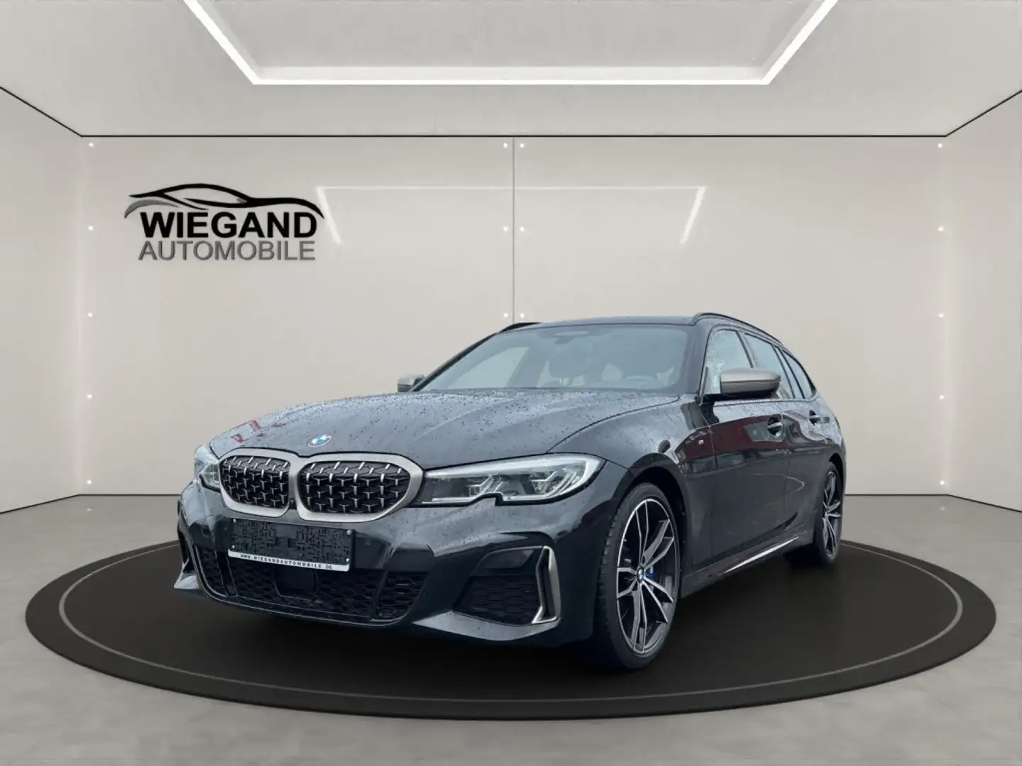 BMW 340 M340d Touring xDrive+INNO+LEDER+MEMORY+AHK+HEAD Schwarz - 1