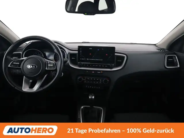 Kia Ceed view 12