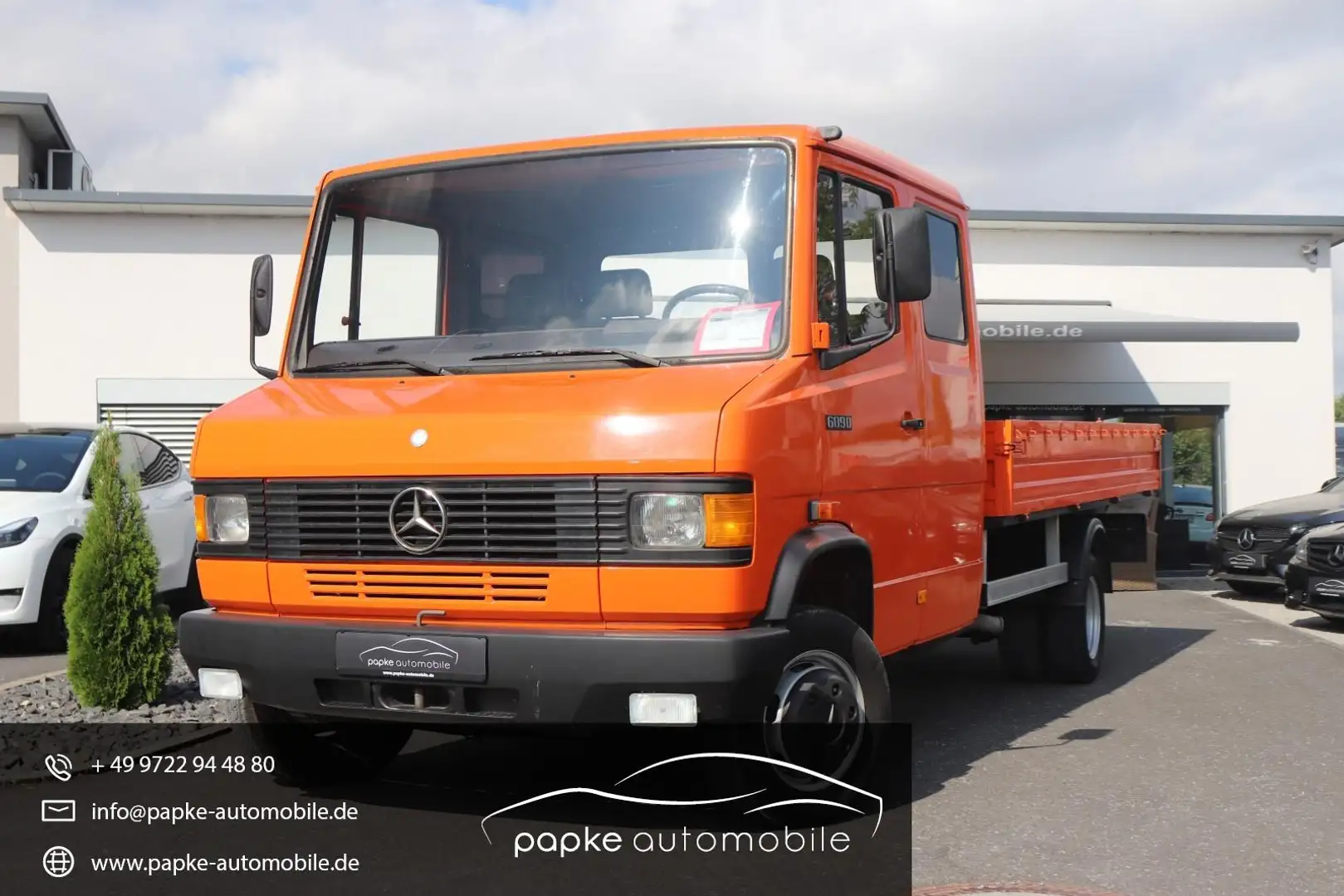 Mercedes-Benz 609 D DoKa Pritsche +H-KENNZEICHEN+SERVO+4-SITZER+ Orange - 1