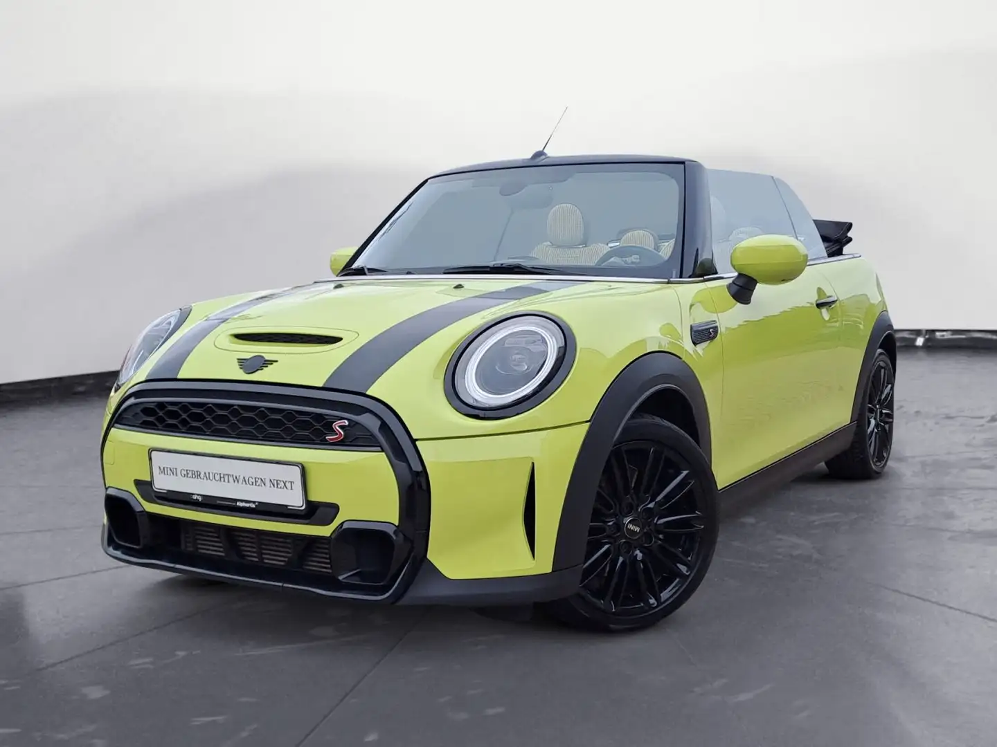 MINI Cooper S Cabrio Classic Trim CarPlay Komfortzug. Geel - 2