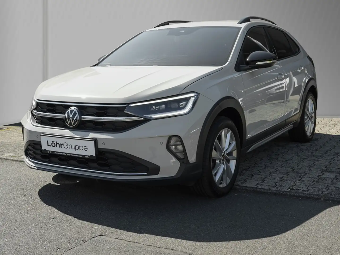 Volkswagen Taigo 1,0 TSI Move,Matrix LED,ALU 17",Navi App Connec... Grau - 2