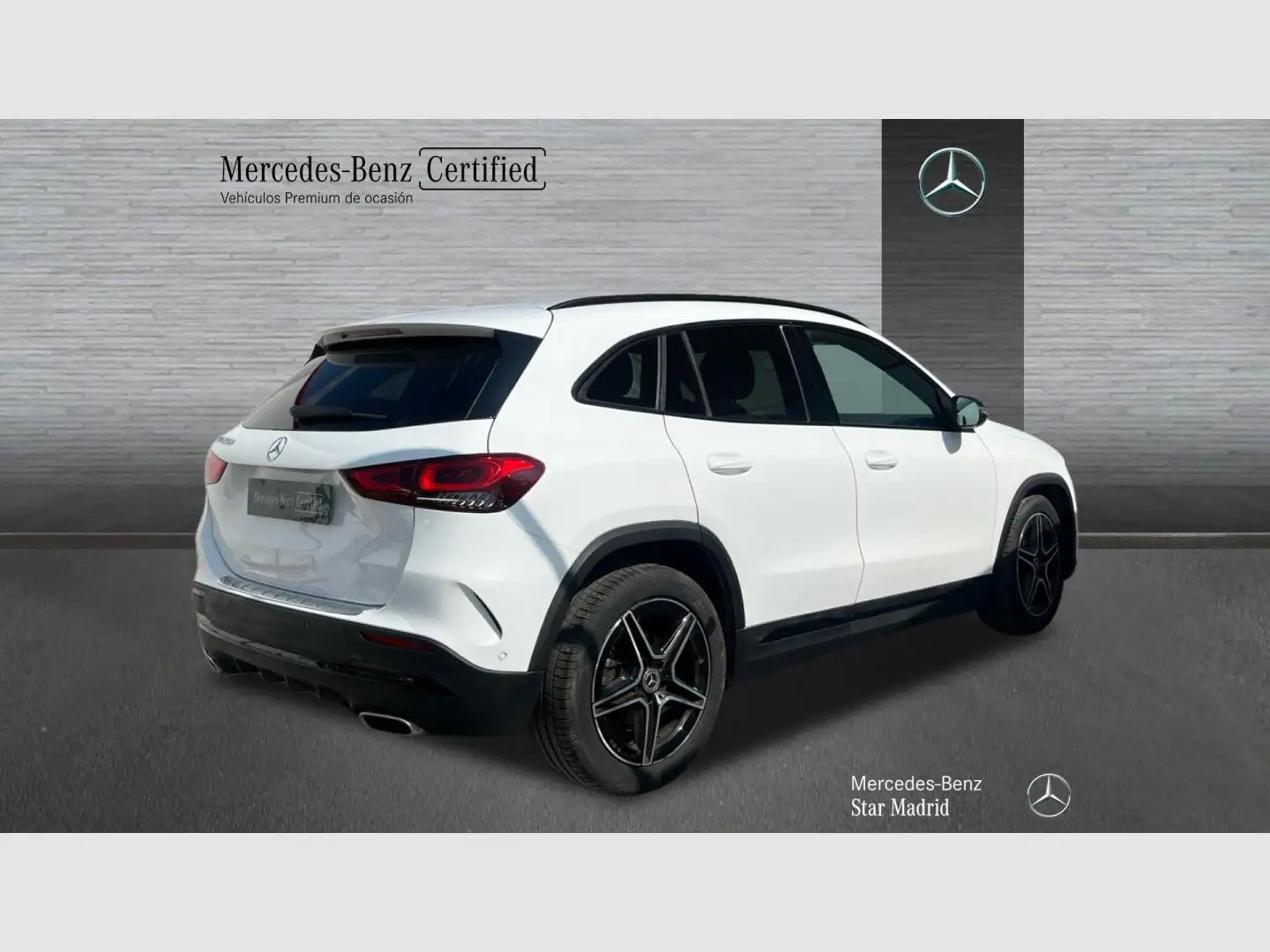 Mercedes-Benz GLA 200 D - 2