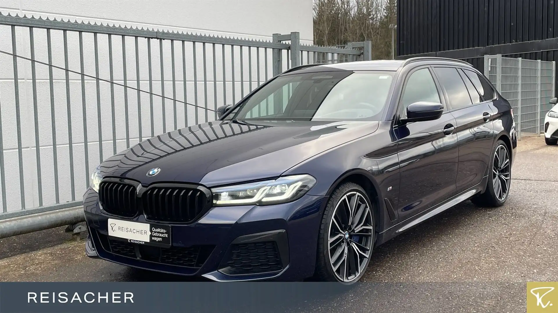 BMW 540 d xDrive Tou M-SportPro,AHK,Laser,DrAsProf,20 Blauw - 1