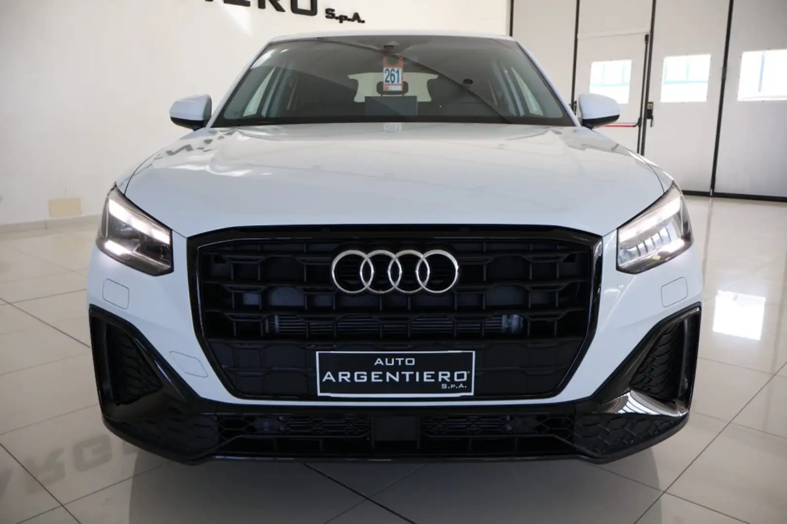 Audi Q2 30 TDI S line Edition nuova km0!!! matrix virtual Bianco - 2
