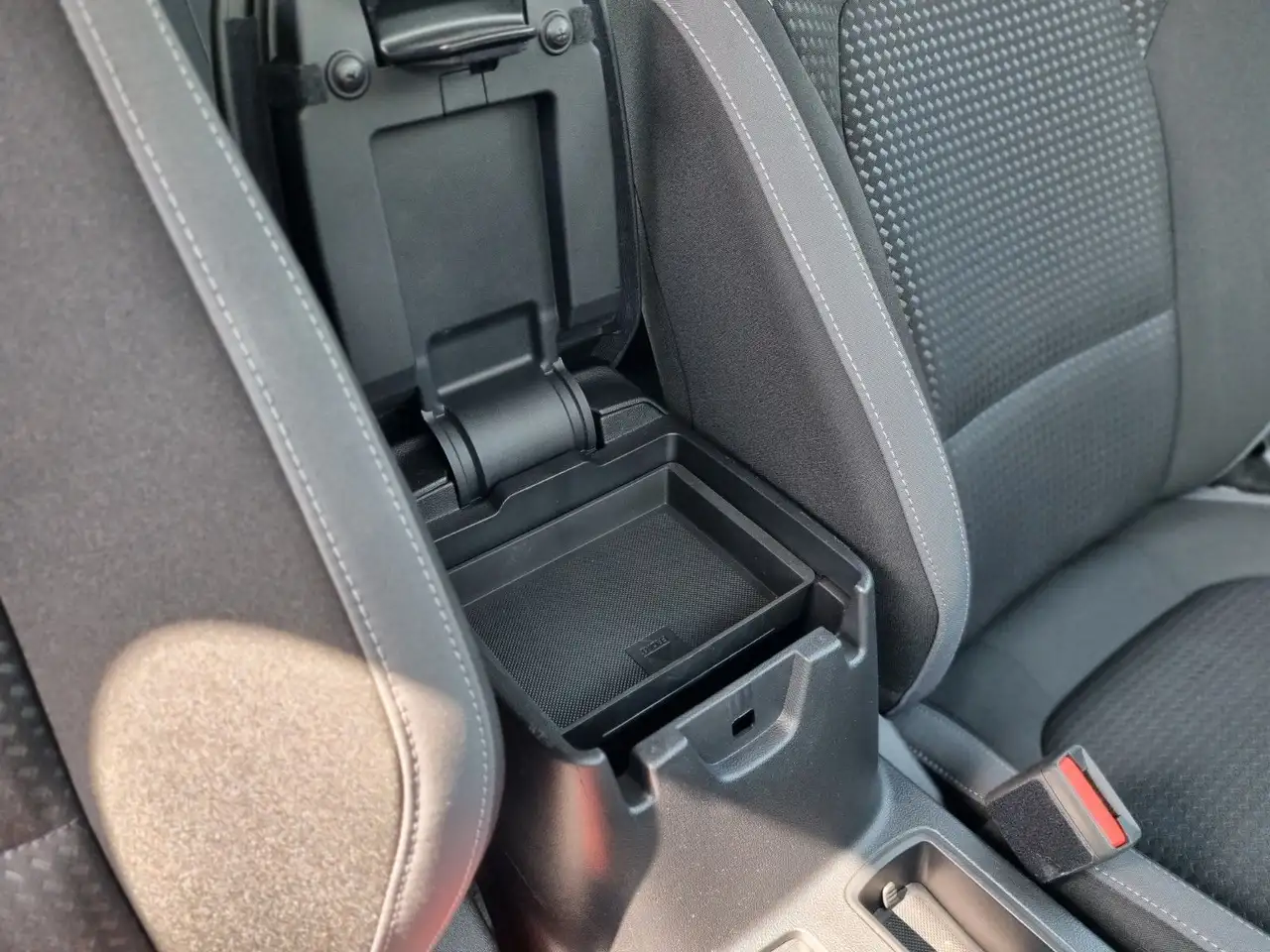 Ford Focus Turnier Automatik/Navi/Kamera/PDC/Garantie, миниатюра 25