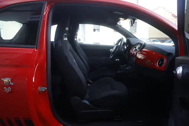 Abarth 595 view 11