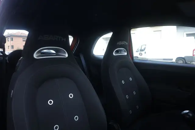 Abarth 595 view 6
