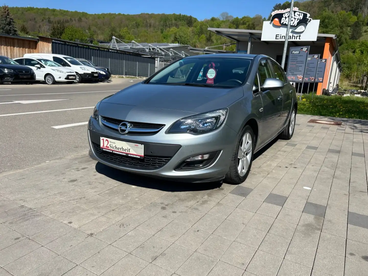 Opel Astra J Lim. 5-trg. Style** 1.HAND ** Silber - 1