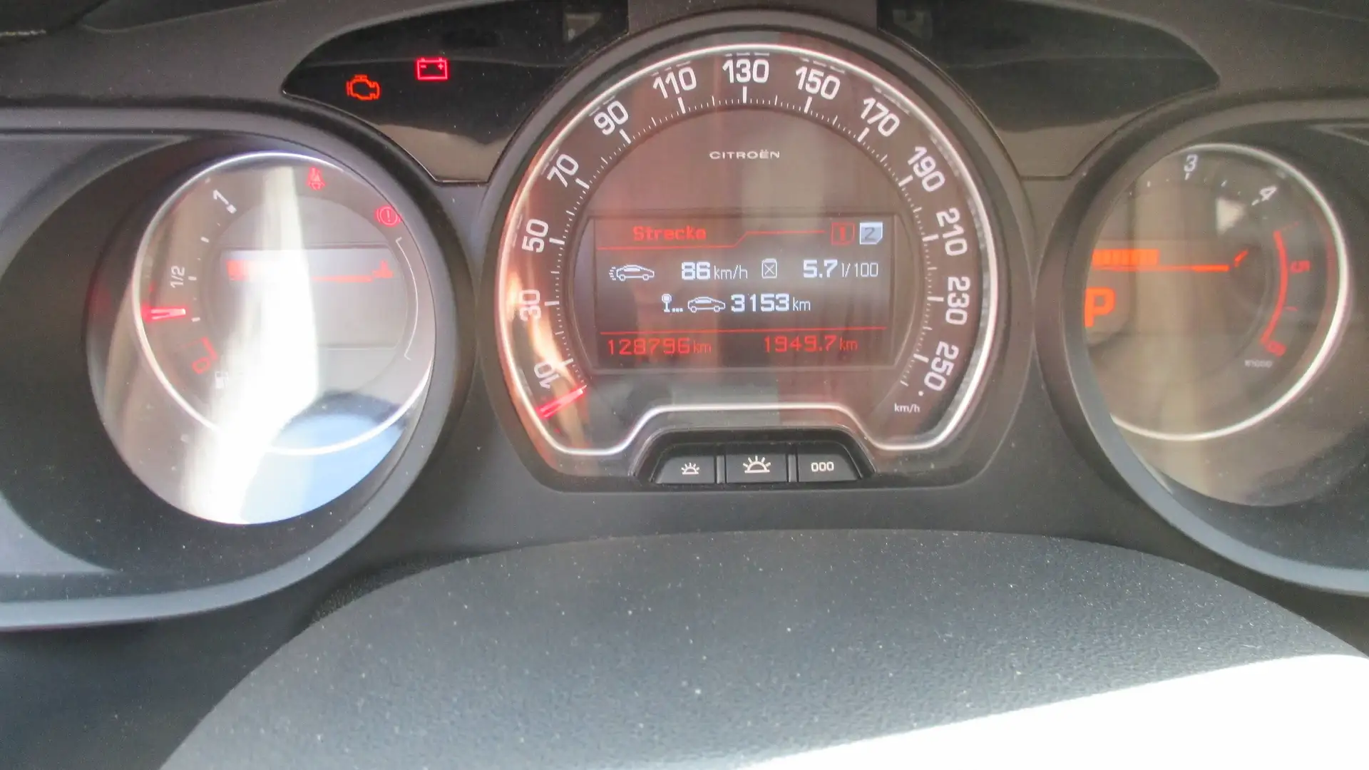 Citroen C5 V6 HDi 240 Biturbo FAP Exclusive Silber - 2