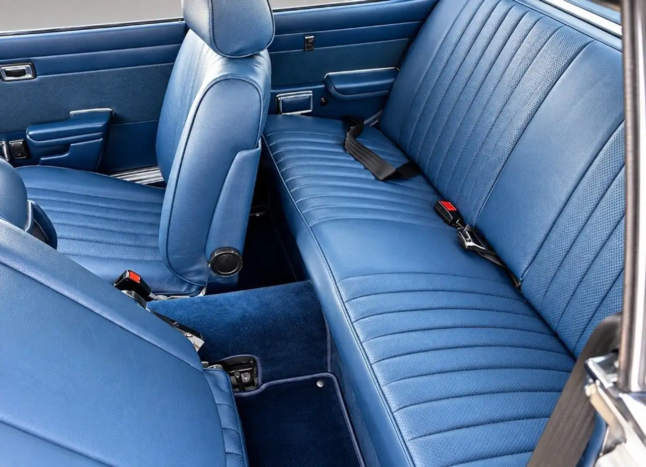 Mercedes-Benz 280 SLC Europea 1977, foto 10