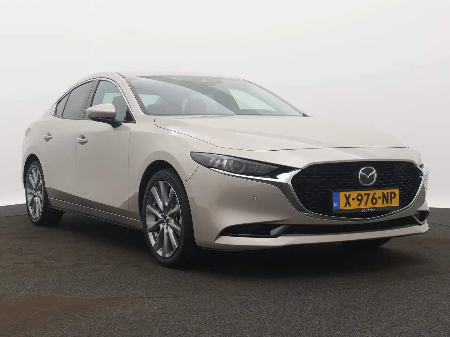 Mazda 3 2.0 e-SkyActiv-G M Hybrid 122 Luxury | Navigatie | Bruin - 1