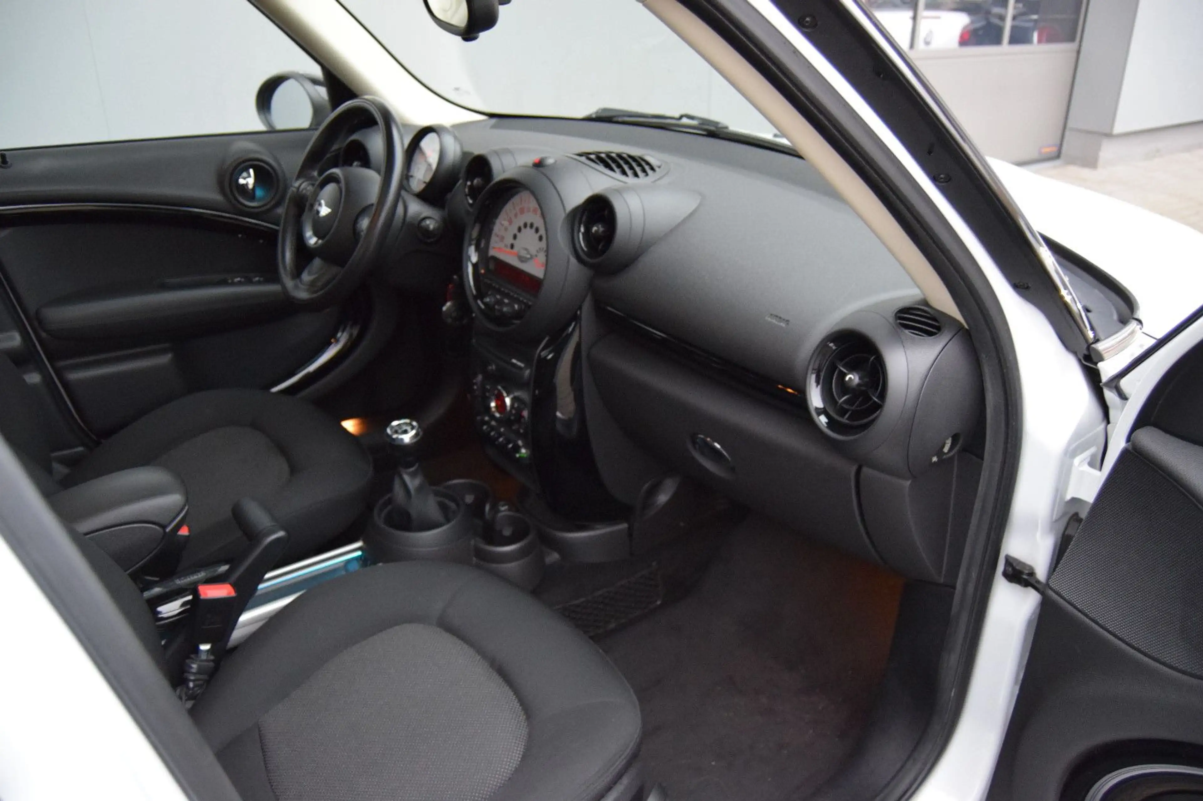 MINI Cooper Countryman ;Panoramad,Sitzh,Parks, LM,Felg — photo 14