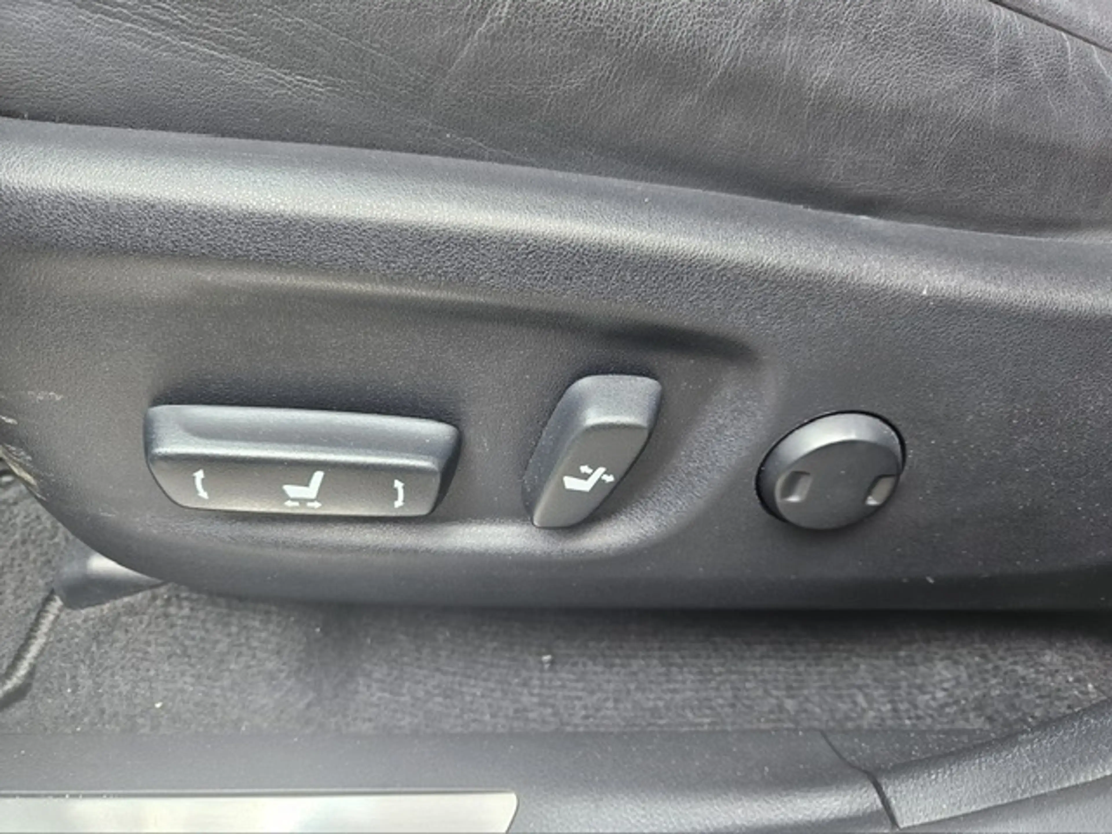 Lexus NX 300h AWD F Sport Line Panorama dak/ Headup display/Mark — photo 20