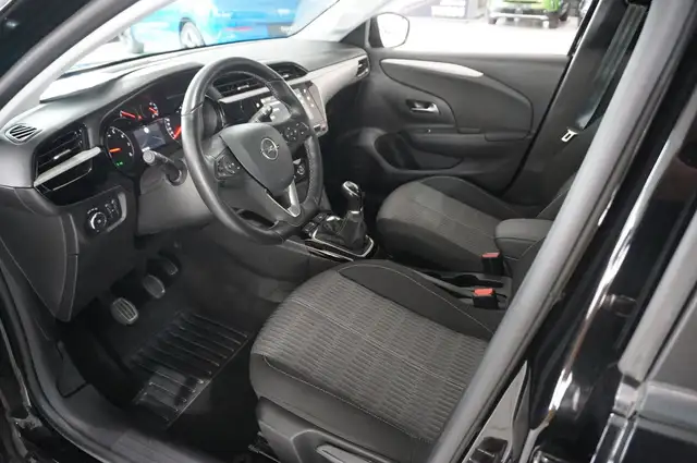 Opel Corsa view 11