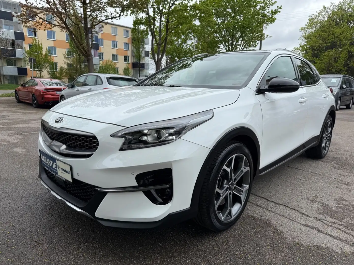 Kia XCeed Launch Edition/LED/PANO/7-G.Aut./ALU 18 Weiß - 1