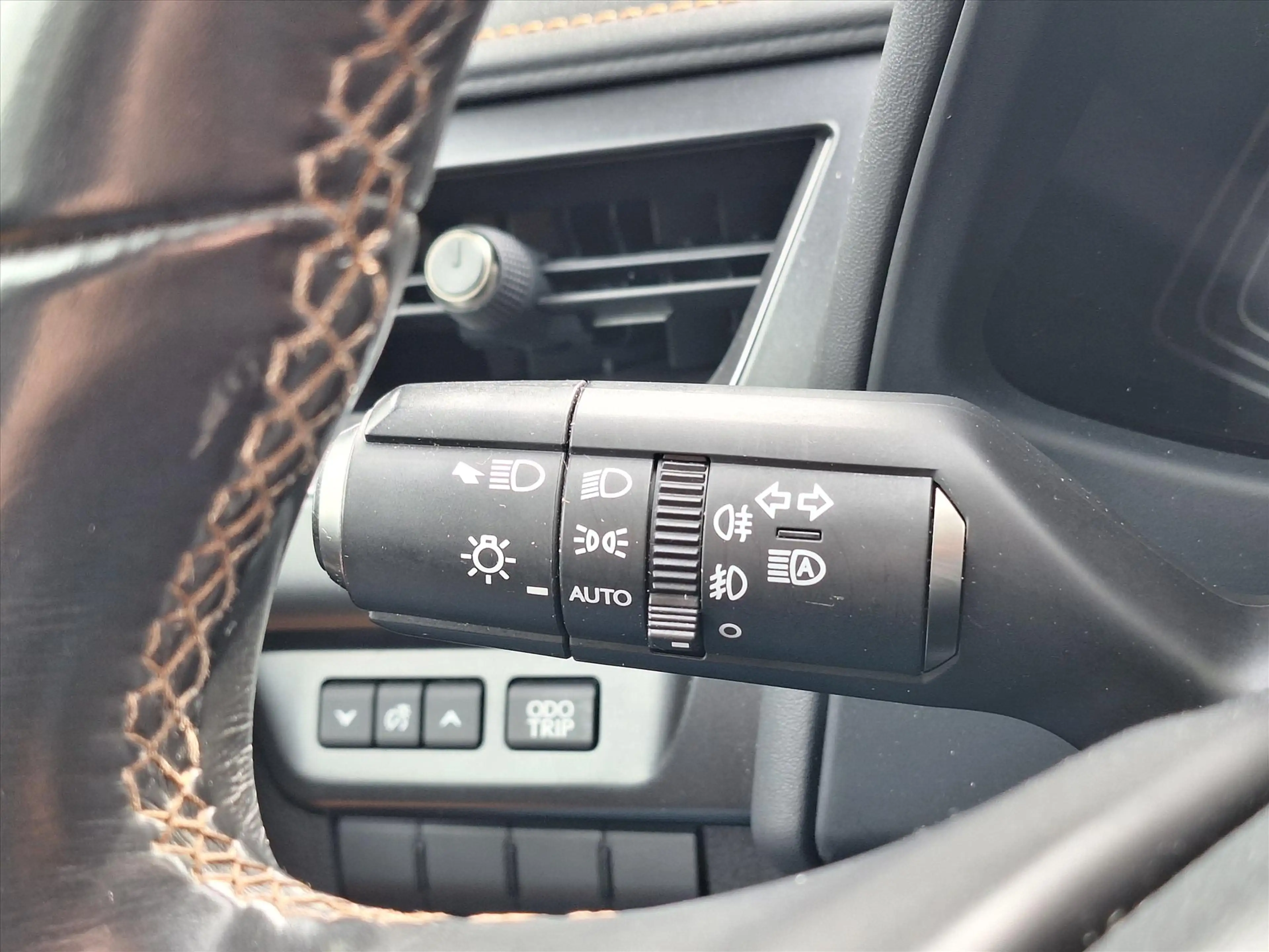 Lexus UX 250h AWD Luxury Line | 4X4, Leer, Stoelverwarming, Navi — photo 22