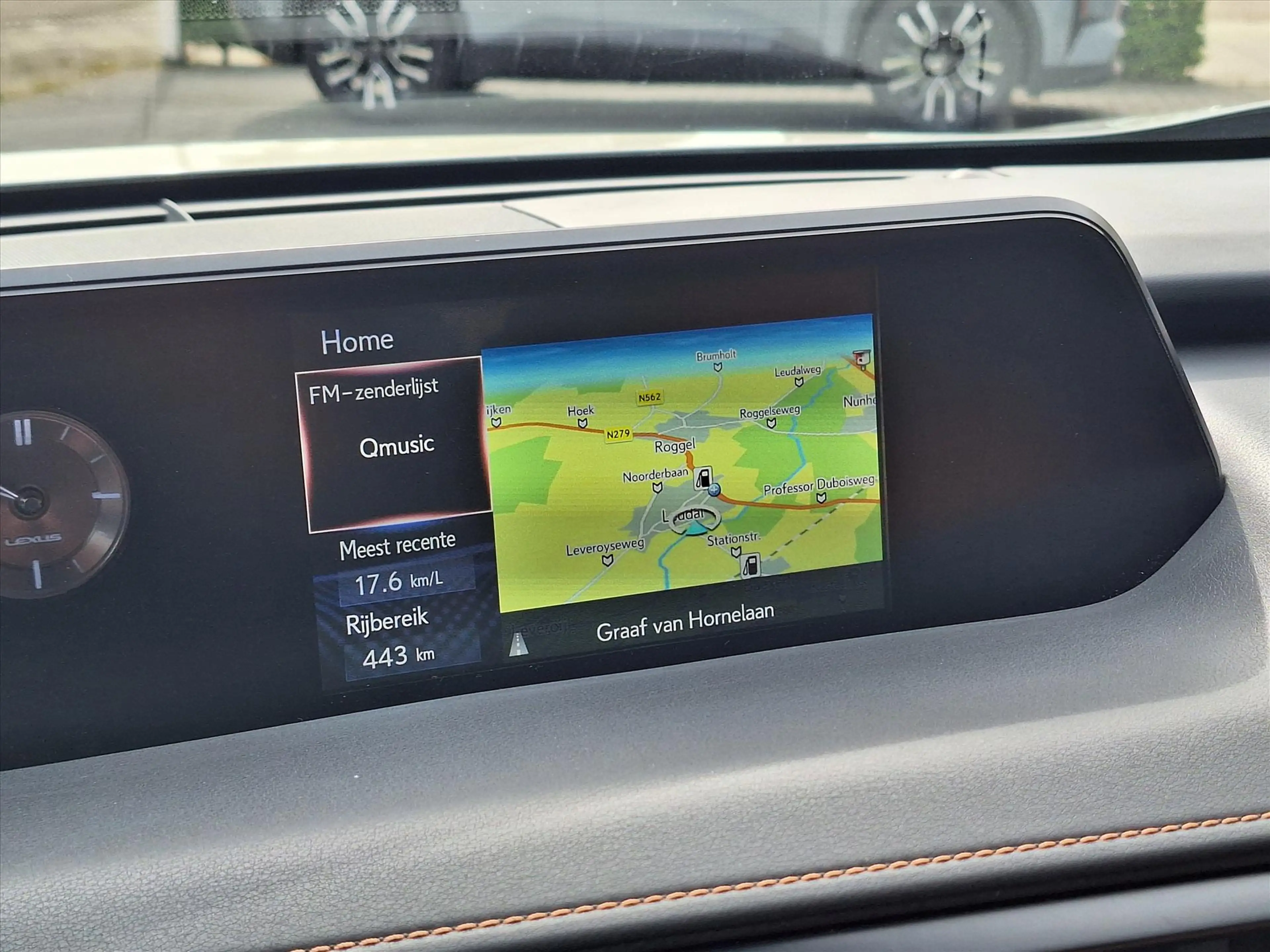 Lexus UX 250h AWD Luxury Line | 4X4, Leer, Stoelverwarming, Navi — photo 14