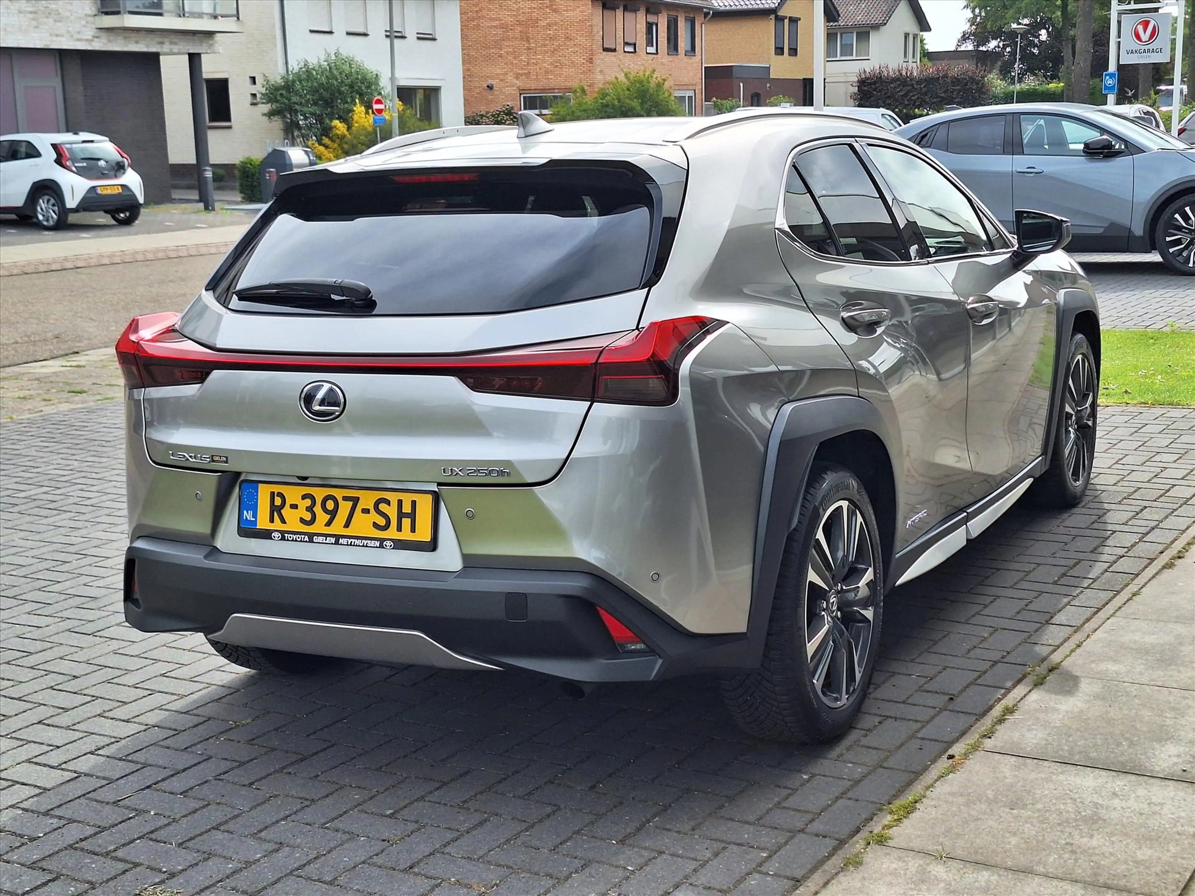 Lexus UX 250h AWD Luxury Line | 4X4, Leer, Stoelverwarming, Navi — photo 44