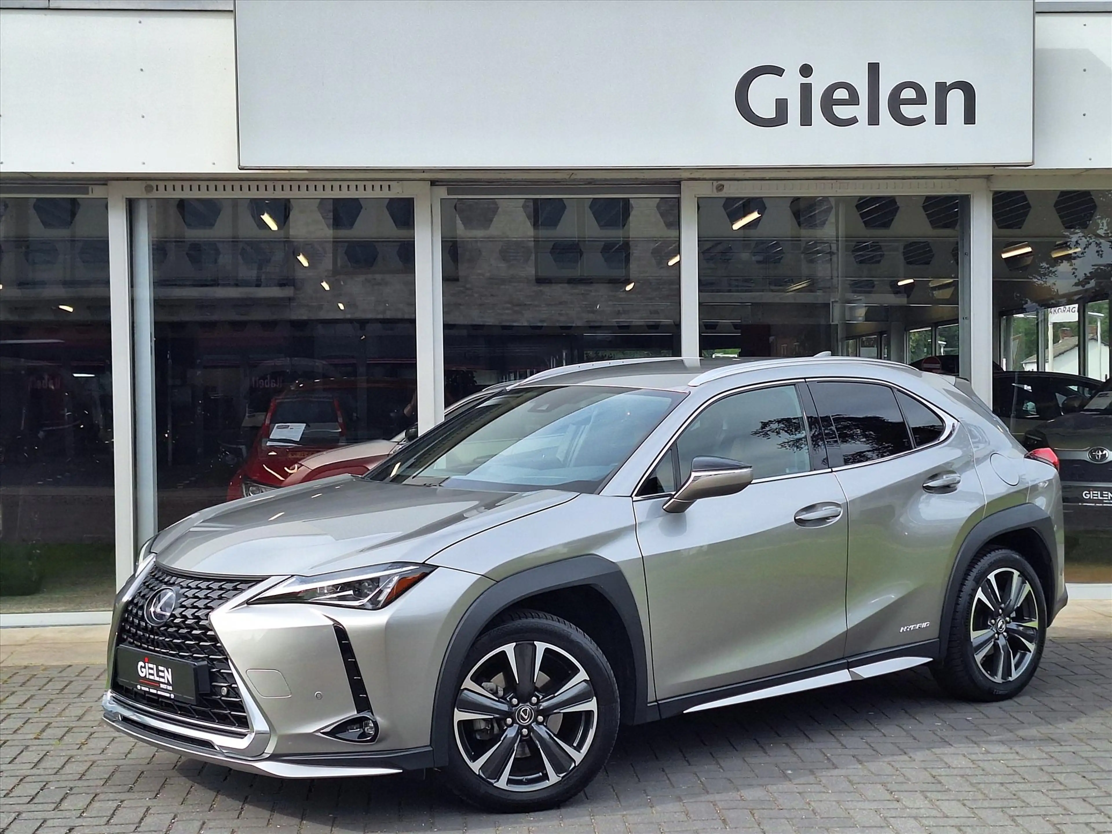 Lexus UX 250h AWD Luxury Line | 4X4, Leer, Stoelverwarming, Navi